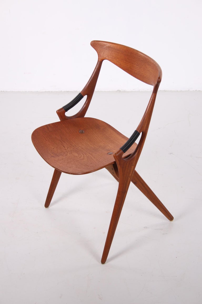 Mid-20th Century Set of 4 Chairs Model 17, Arne Hovmand Olsen for Mogens Kold, 1950s For Sale