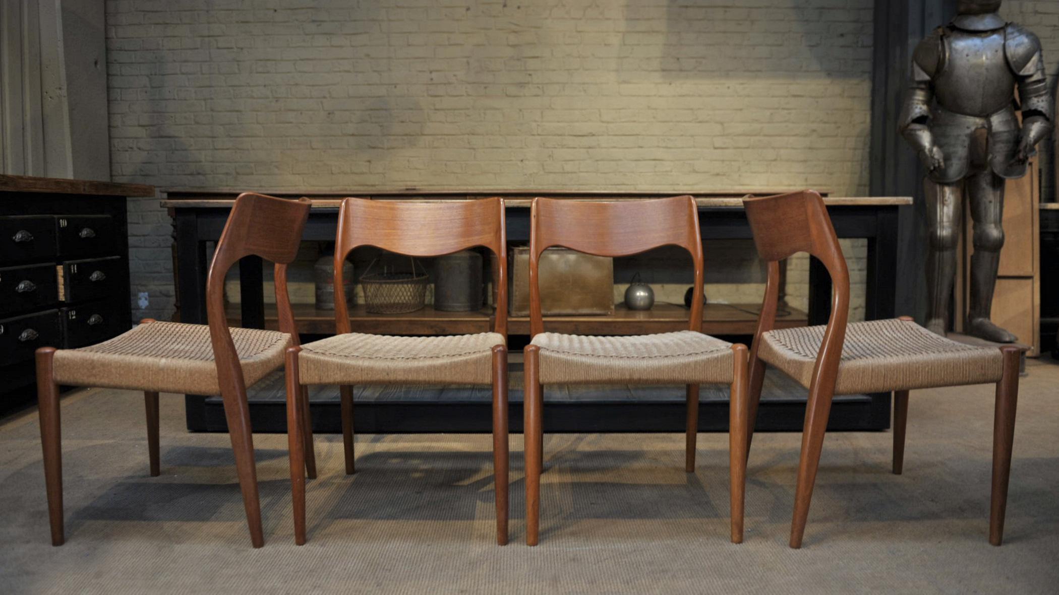 Set of 4 Chairs Model 71  by Niels Otto Moller Denmark 1950 Model 71 7