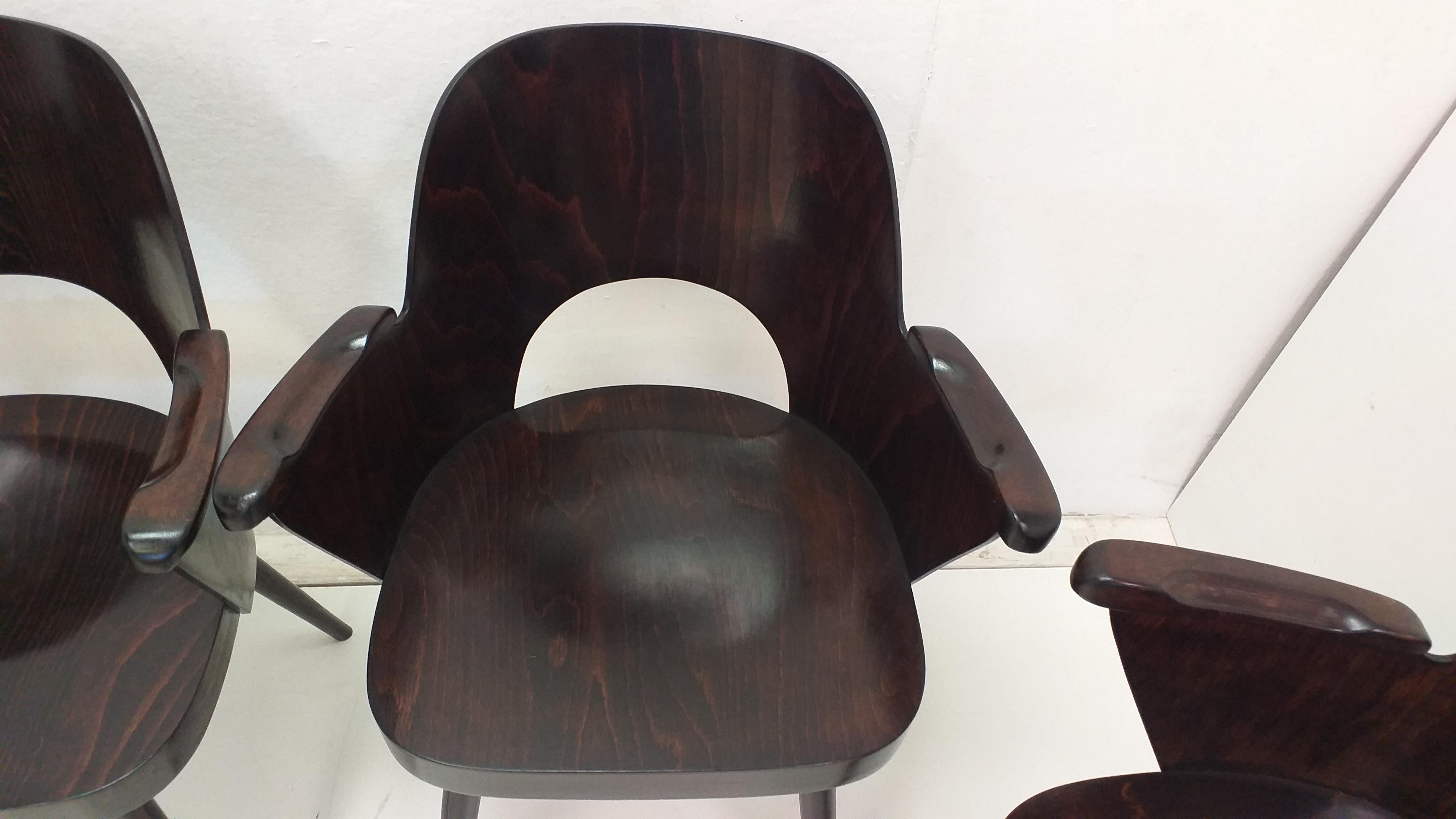 Wood Set of 4 chairs Oswald Haerdtl 1950 for Ton, Czechoslovakia