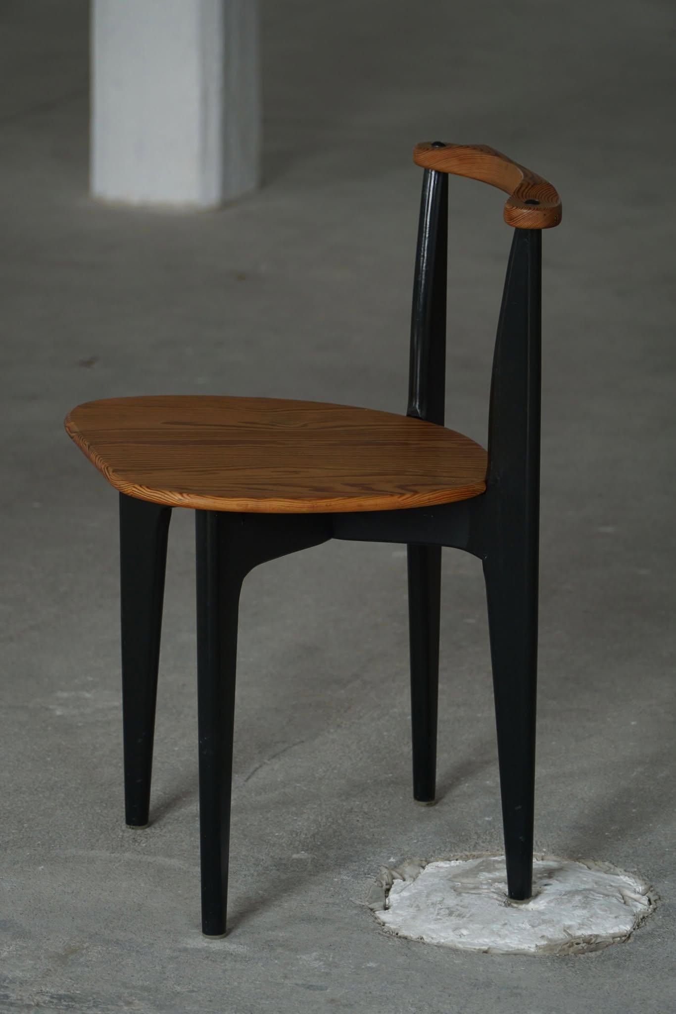 Set of 4 Chairs 'Thema' in Pine by Yngve Ekström, Swedese, Swedish Modern, 1954. im Angebot 8