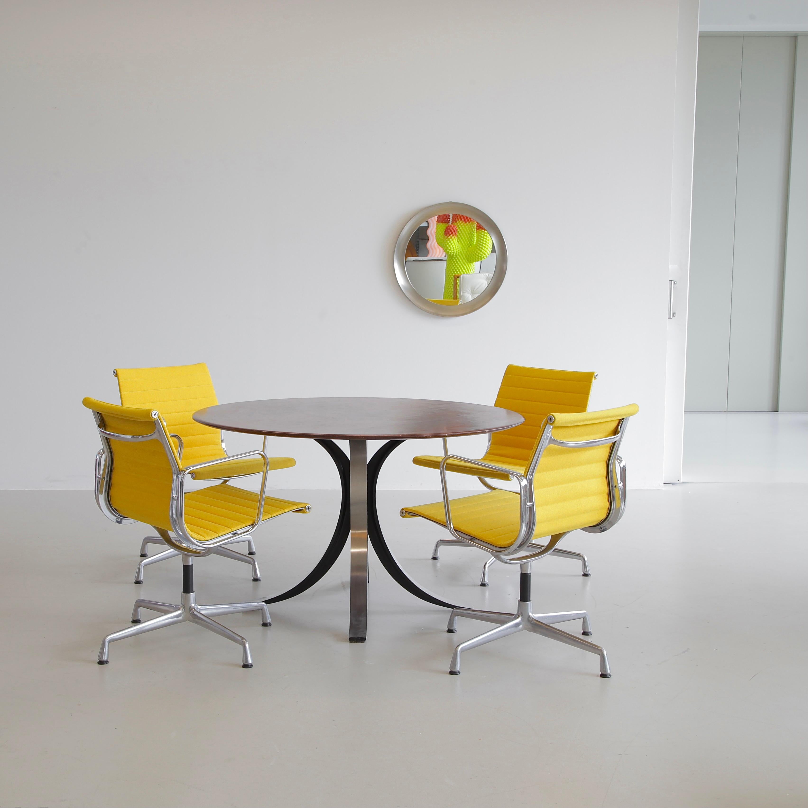 Late 20th Century Set of 4 Charles & Ray Eames Vintage Aluminium Office Chairs 'EA108'