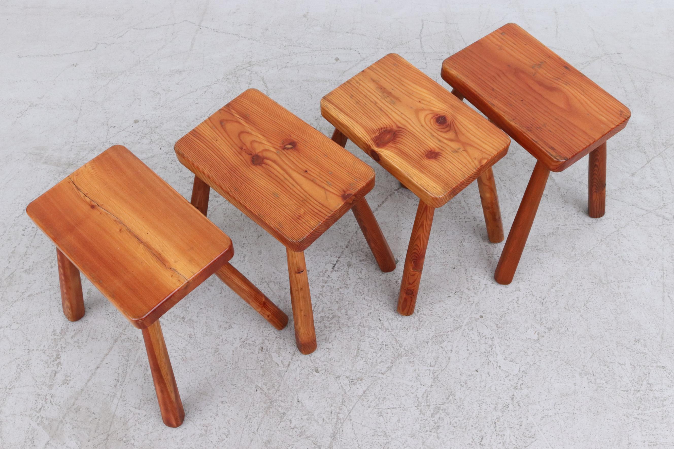 Set of 4 Charlotte Perriand Inspired Italian Pine Stools In Good Condition For Sale In Los Angeles, CA