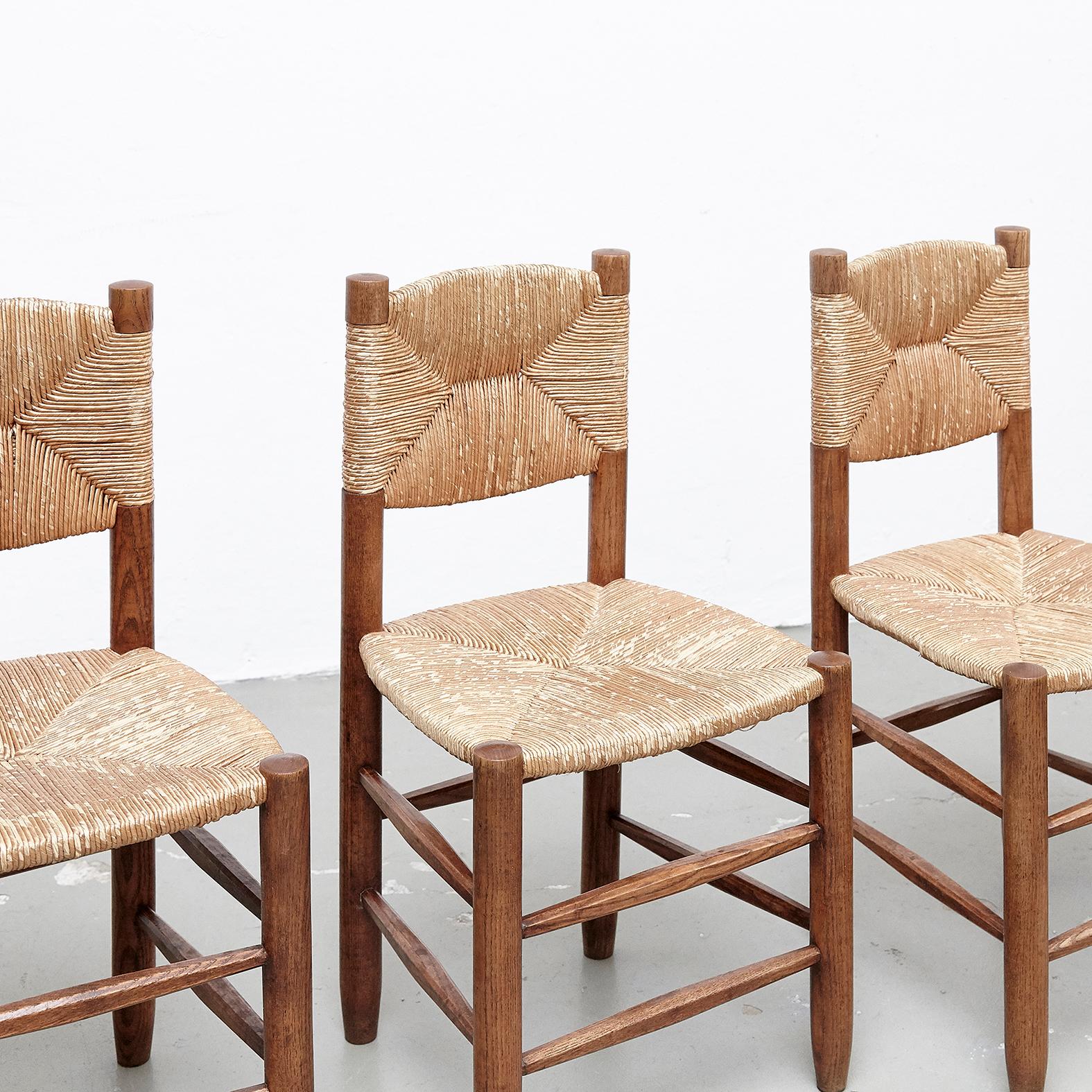 Mid-20th Century Set of 4 Charlotte Perriand Mid-Century Modern, Oak Ratta Model 19 Bauche Chairs
