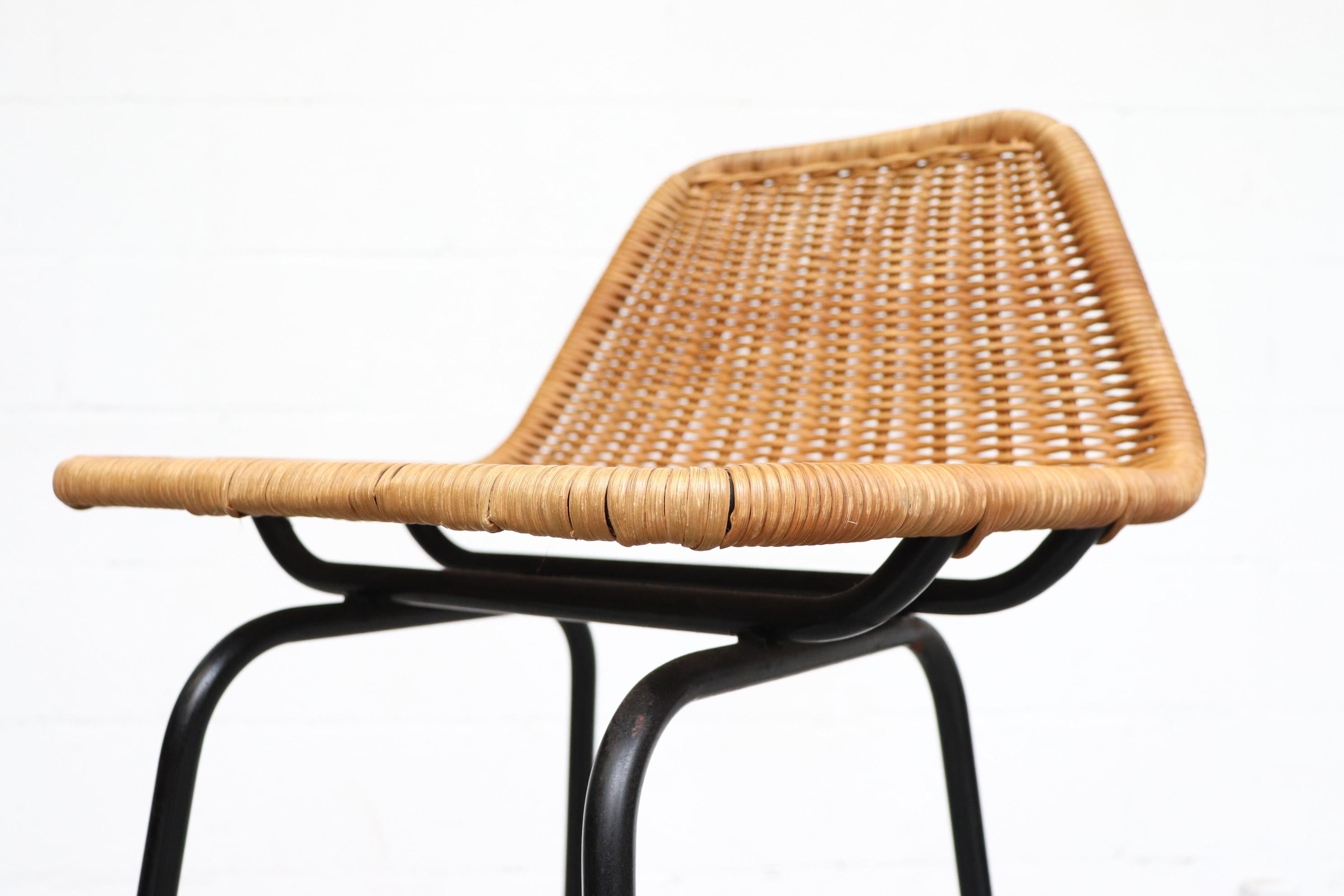 Set of 4 Charlotte Perriand Style Wicker and Chrome Bar Stools 2