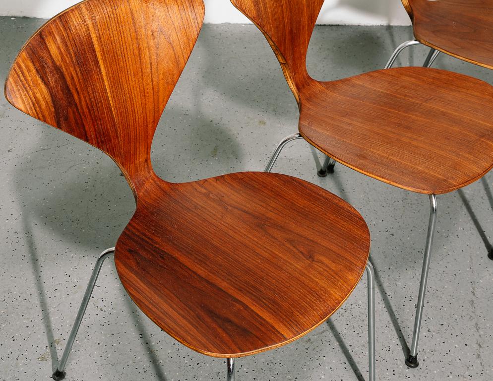 Set of 4 Cherner Chairs by Bernardo / Plycraft In Good Condition In Brooklyn, NY