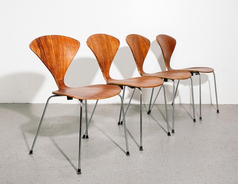 Set of 4 Cherner Chairs by Bernardo / Plycraft For Sale 2