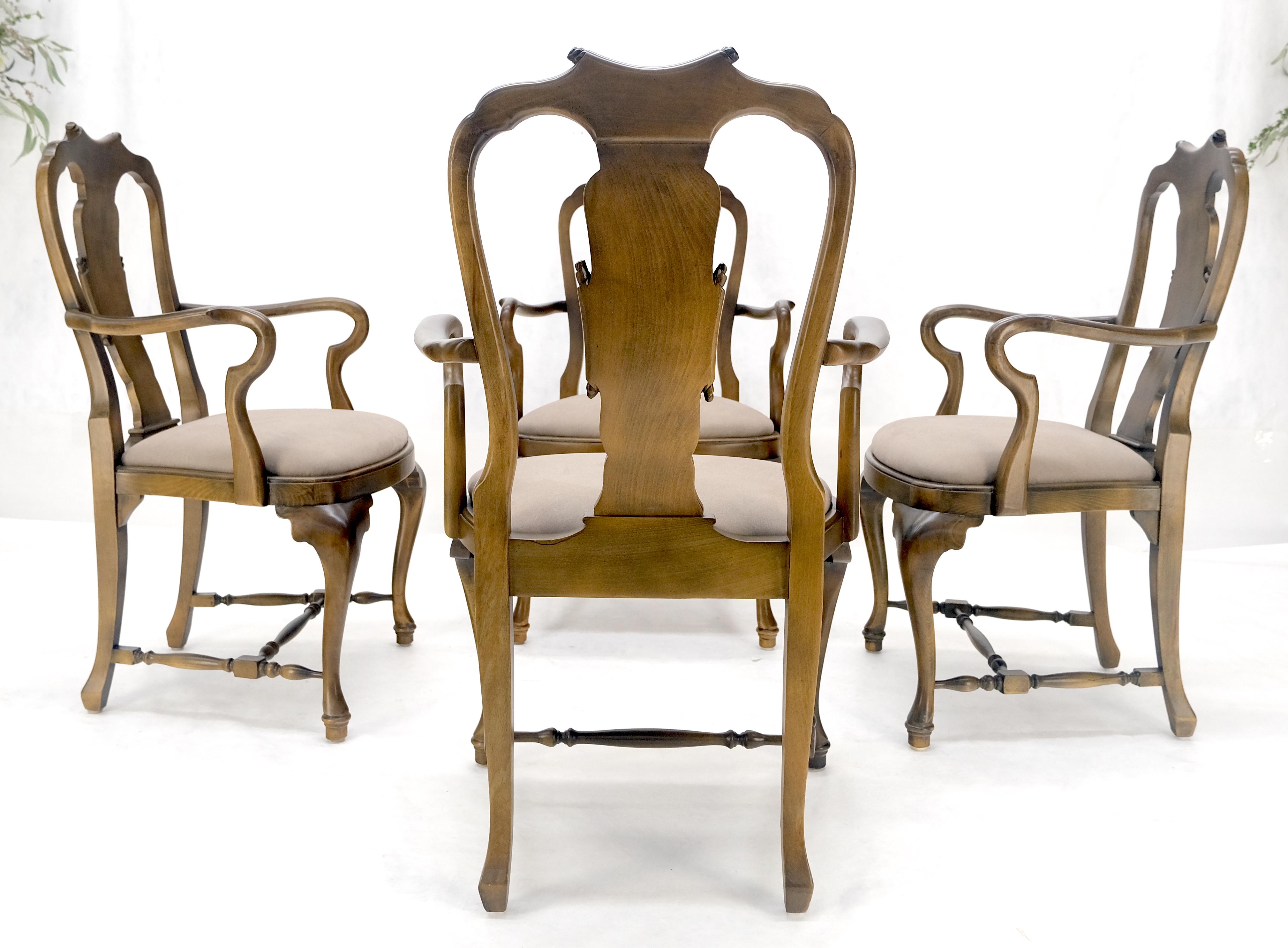 Set di 4 ciliegie Queen Anne &New Alcantara  Poltrone da pranzo con rivestimento in pelle scamosciata MINT in vendita 4