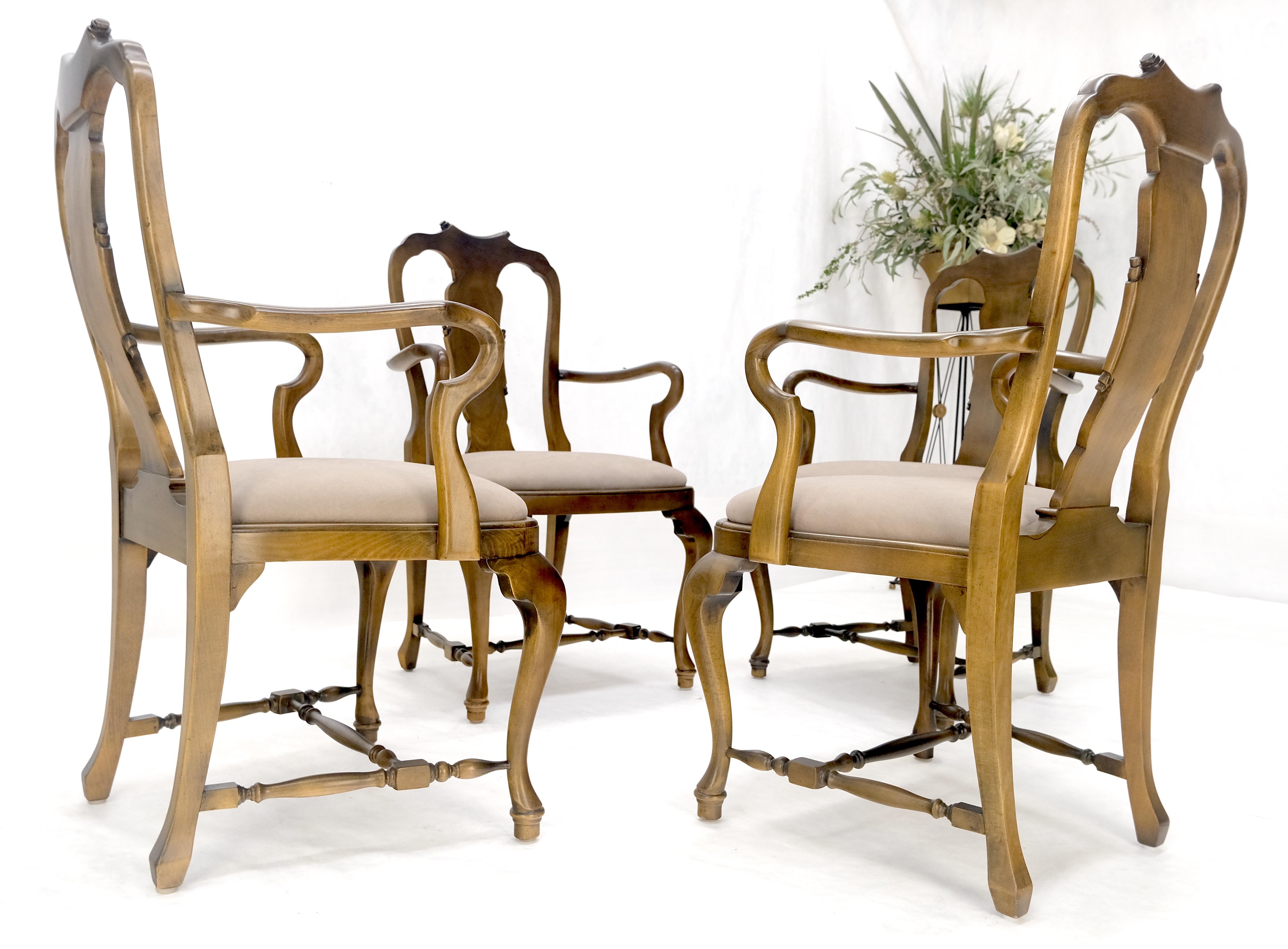 Set di 4 ciliegie Queen Anne &New Alcantara  Poltrone da pranzo con rivestimento in pelle scamosciata MINT in vendita 2