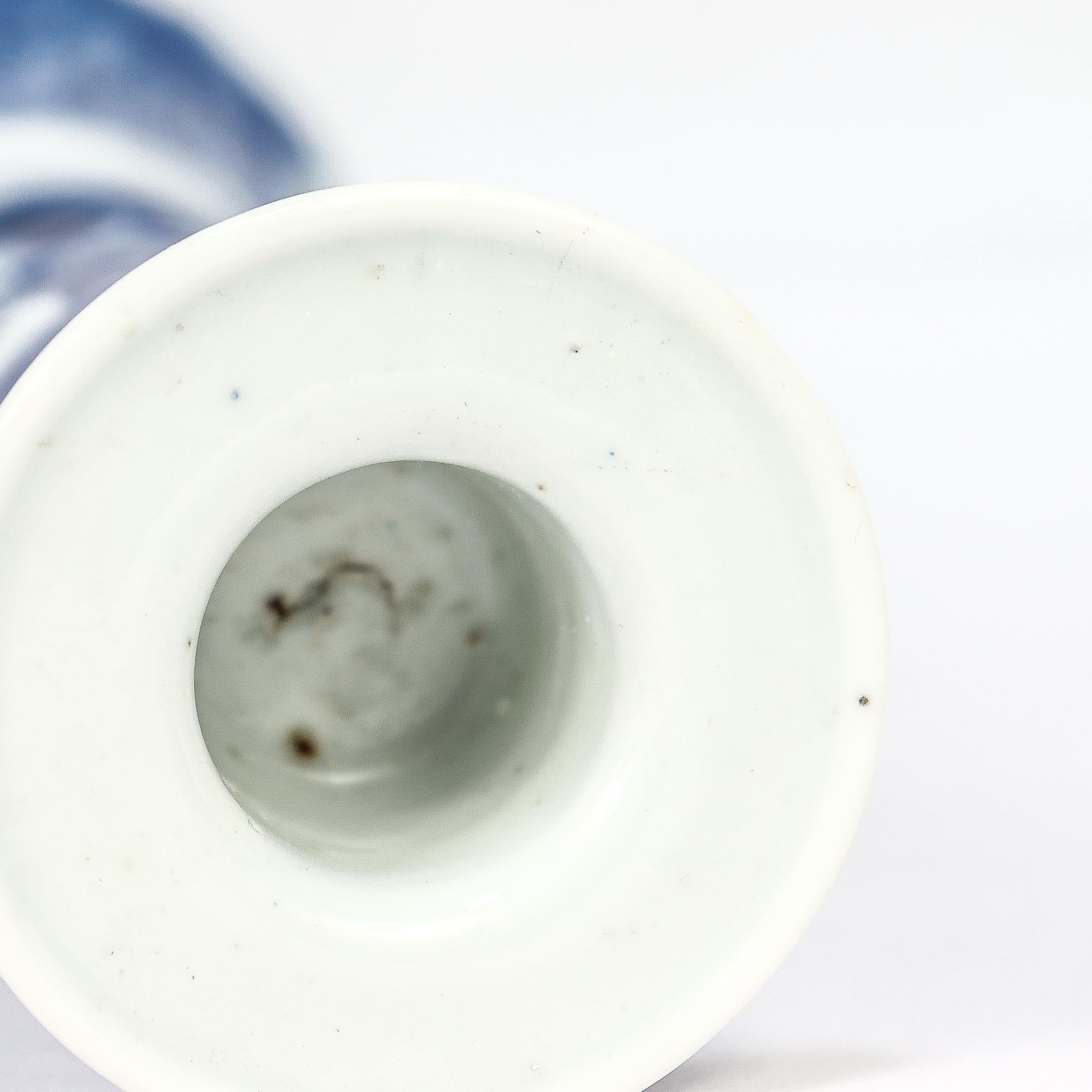 Set of 4 Chinese Export Blue & White Canton Porcelain Candlesticks For Sale 14