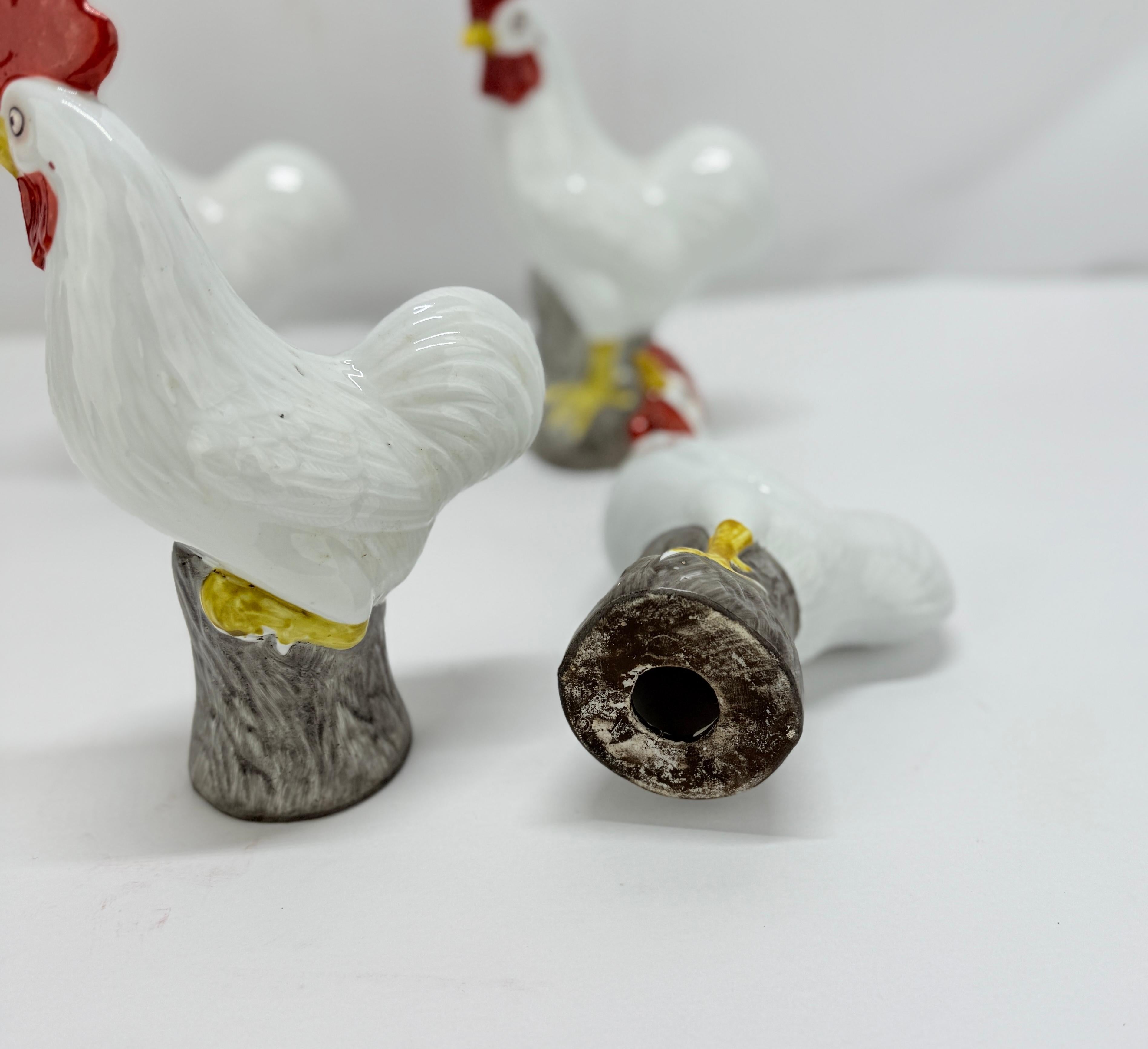 Set of 4, Chinese Export Style Porcelain Rooster Figures, Mid-20th C For Sale 2