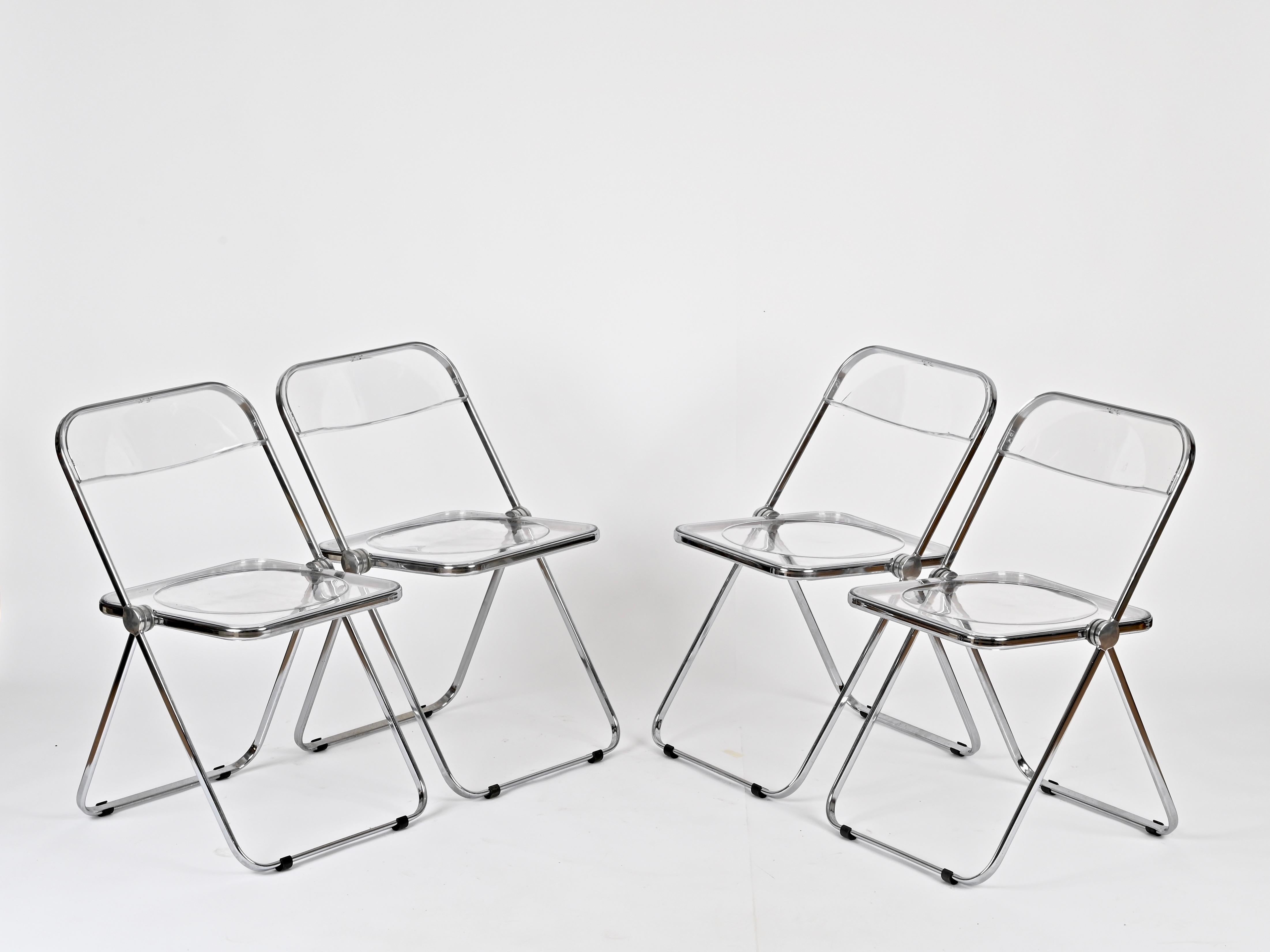 Mid-Century Modern Set of 4 Chrome and Clear Lucite Plia Folding Chairs by Anonima Castelli, Italy For Sale