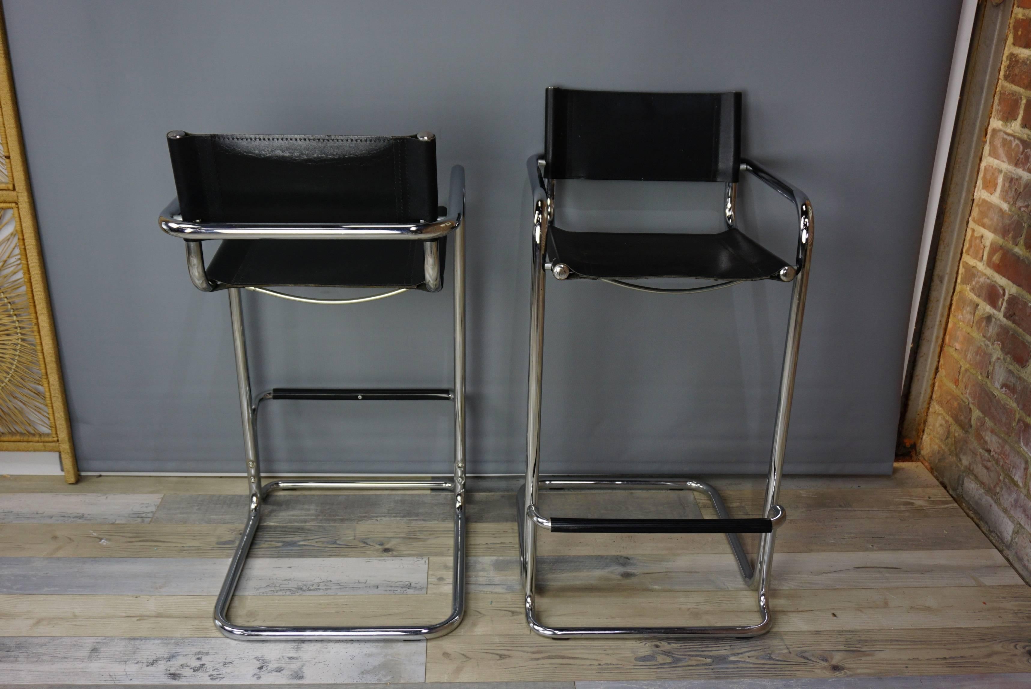 Set of Four Chrome and Leather Bar Stools Mart Stam Bauhaus Design In Excellent Condition In Tourcoing, FR