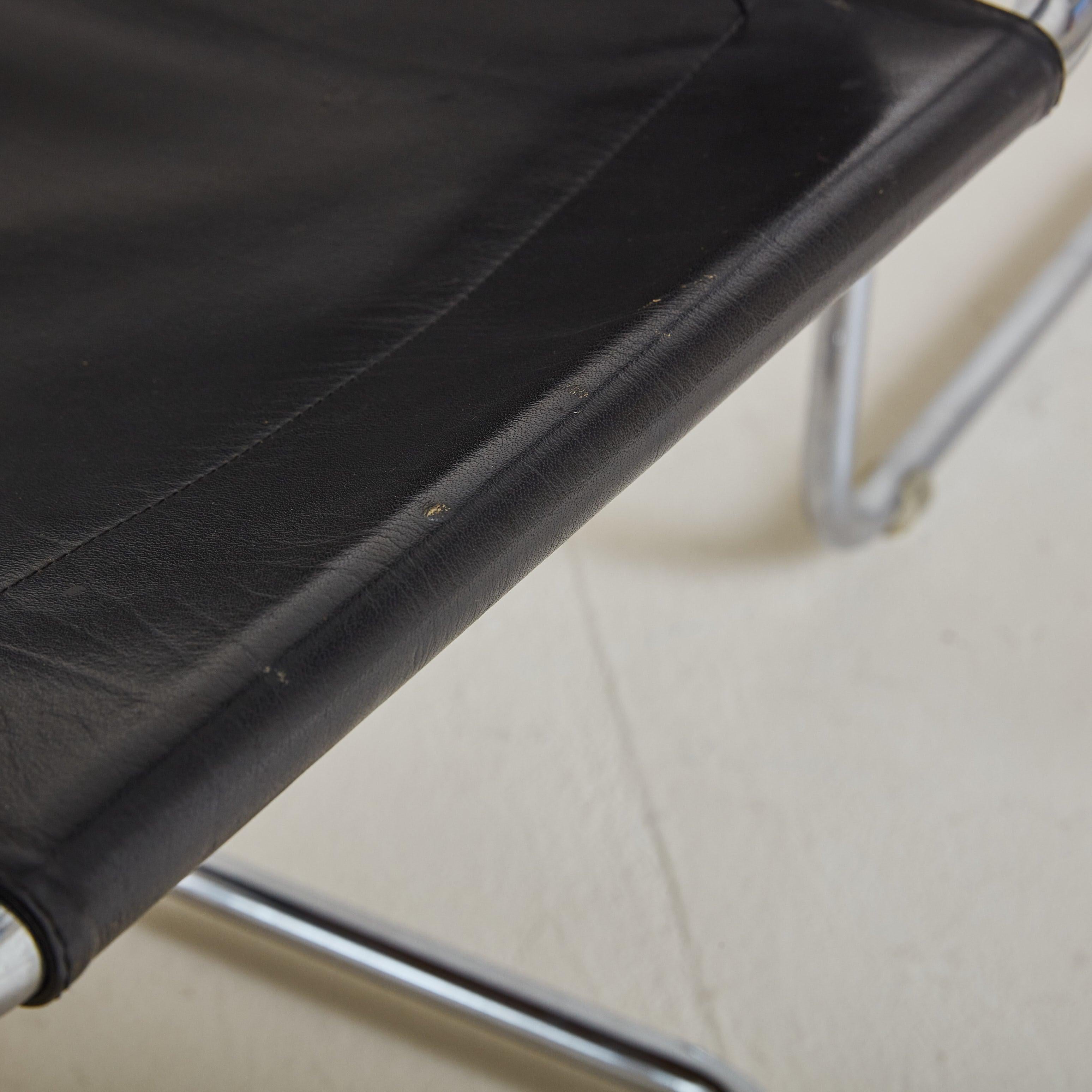 Late 20th Century Set of 4 Chrome + Black Leather Cantilever Chairs, Italy 1970s For Sale