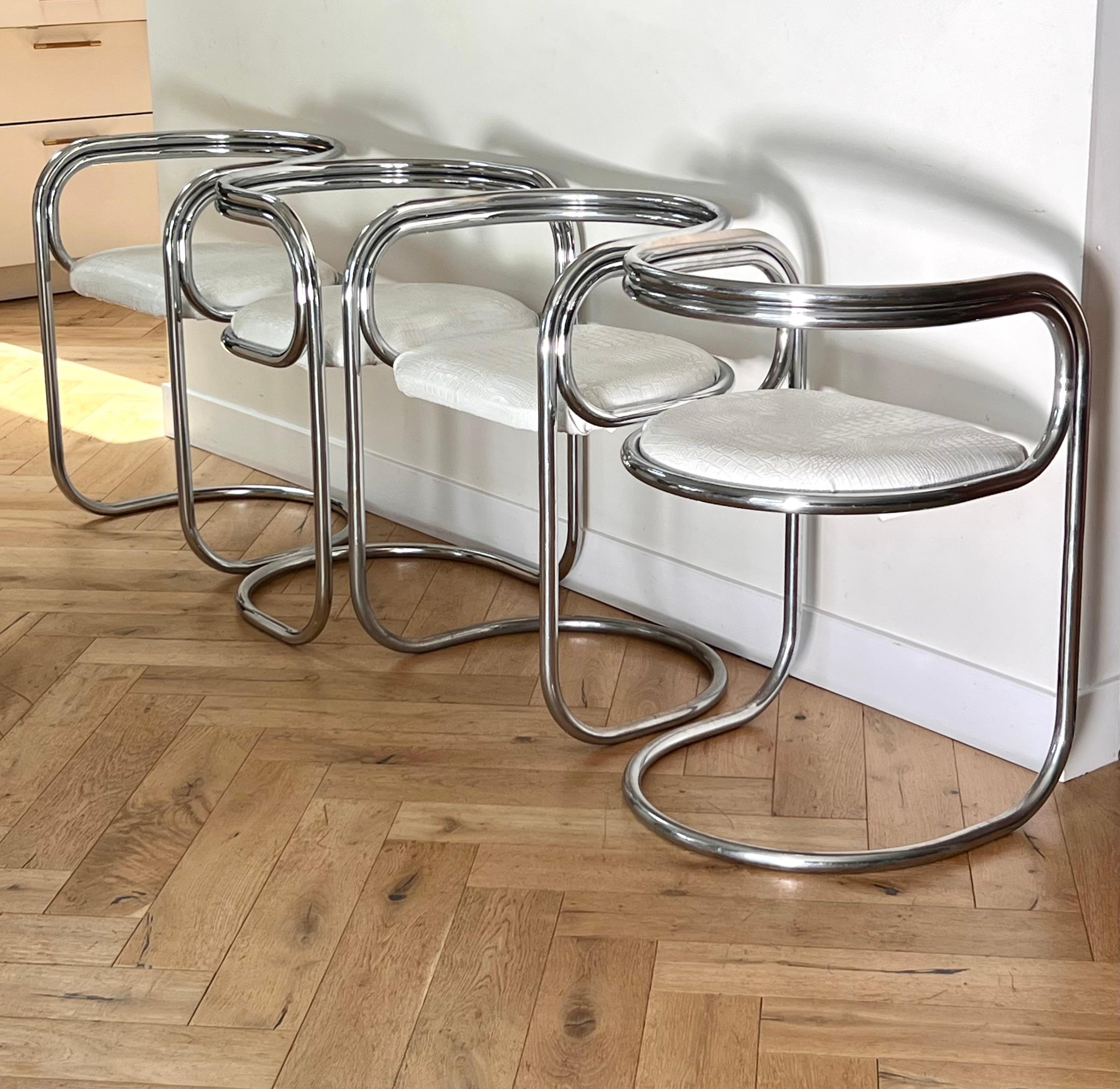 Set of 4 Chrome Cantilever Chairs by Peter Wigglesworth for Plush, 1970 4