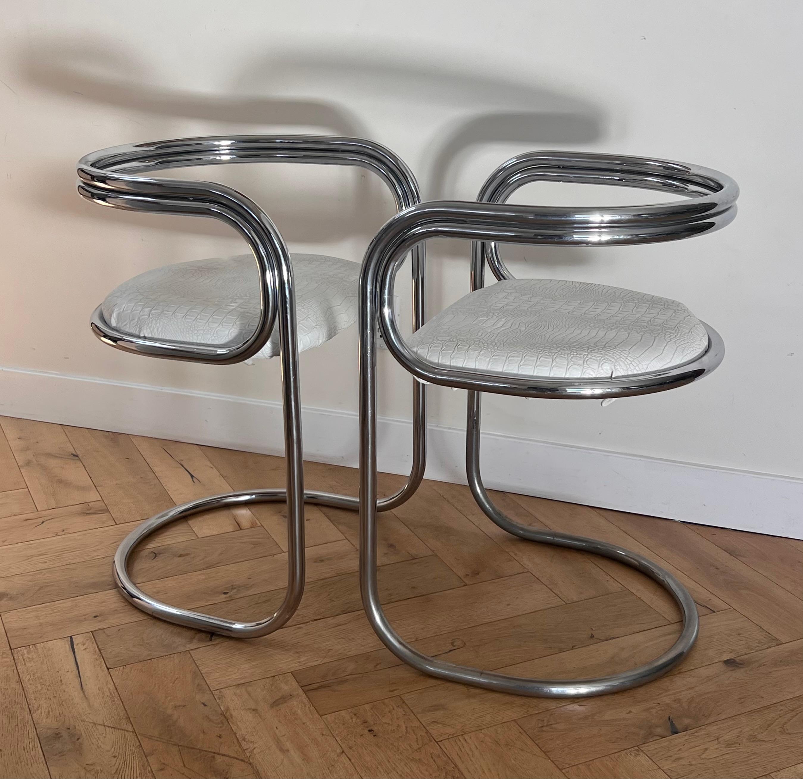 Steel Set of 4 Chrome Cantilever Chairs by Peter Wigglesworth for Plush, 1970