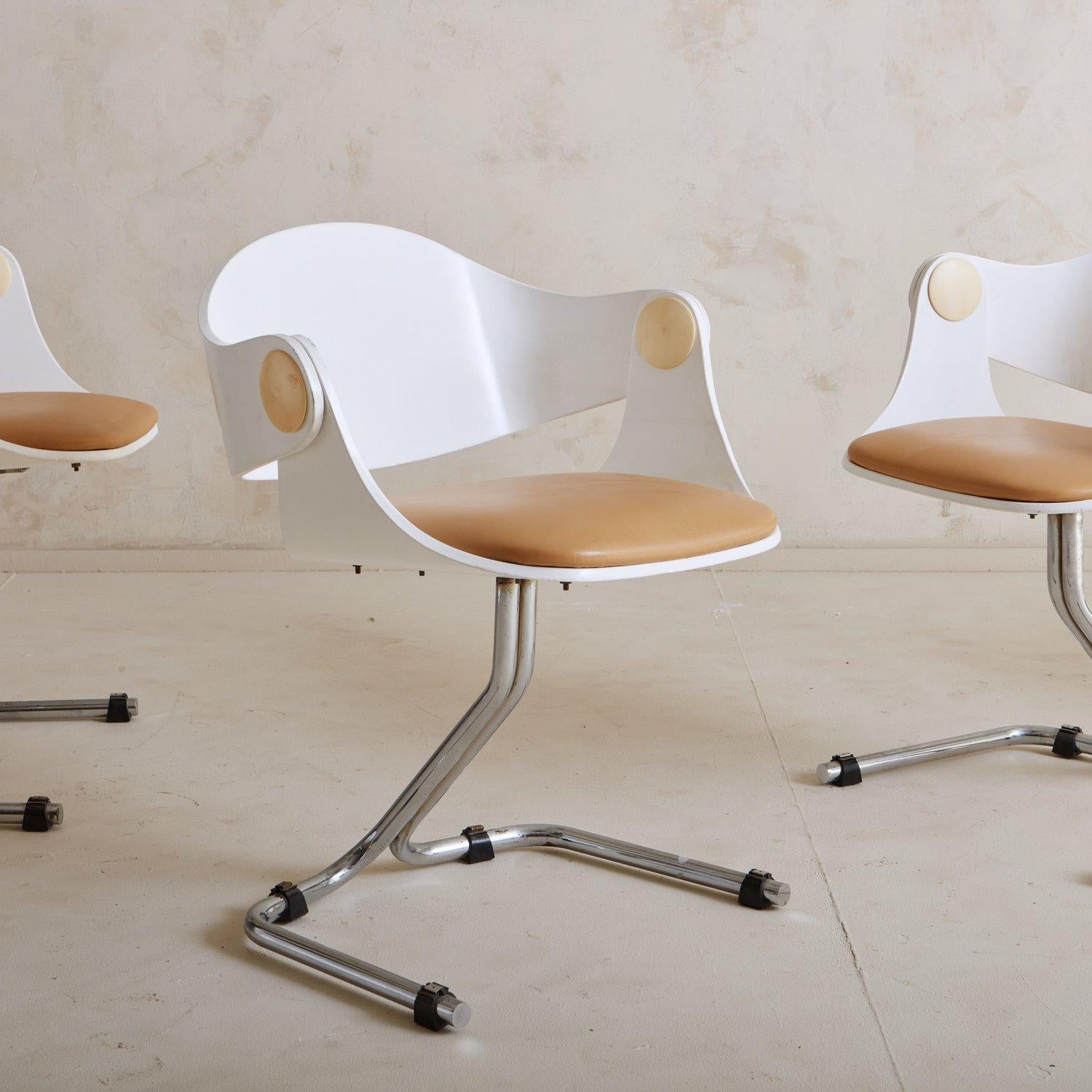 Leather Set of 4 Chrome Dining Chairs Attributed to Eugen Schmidt for Soloform, Germany For Sale