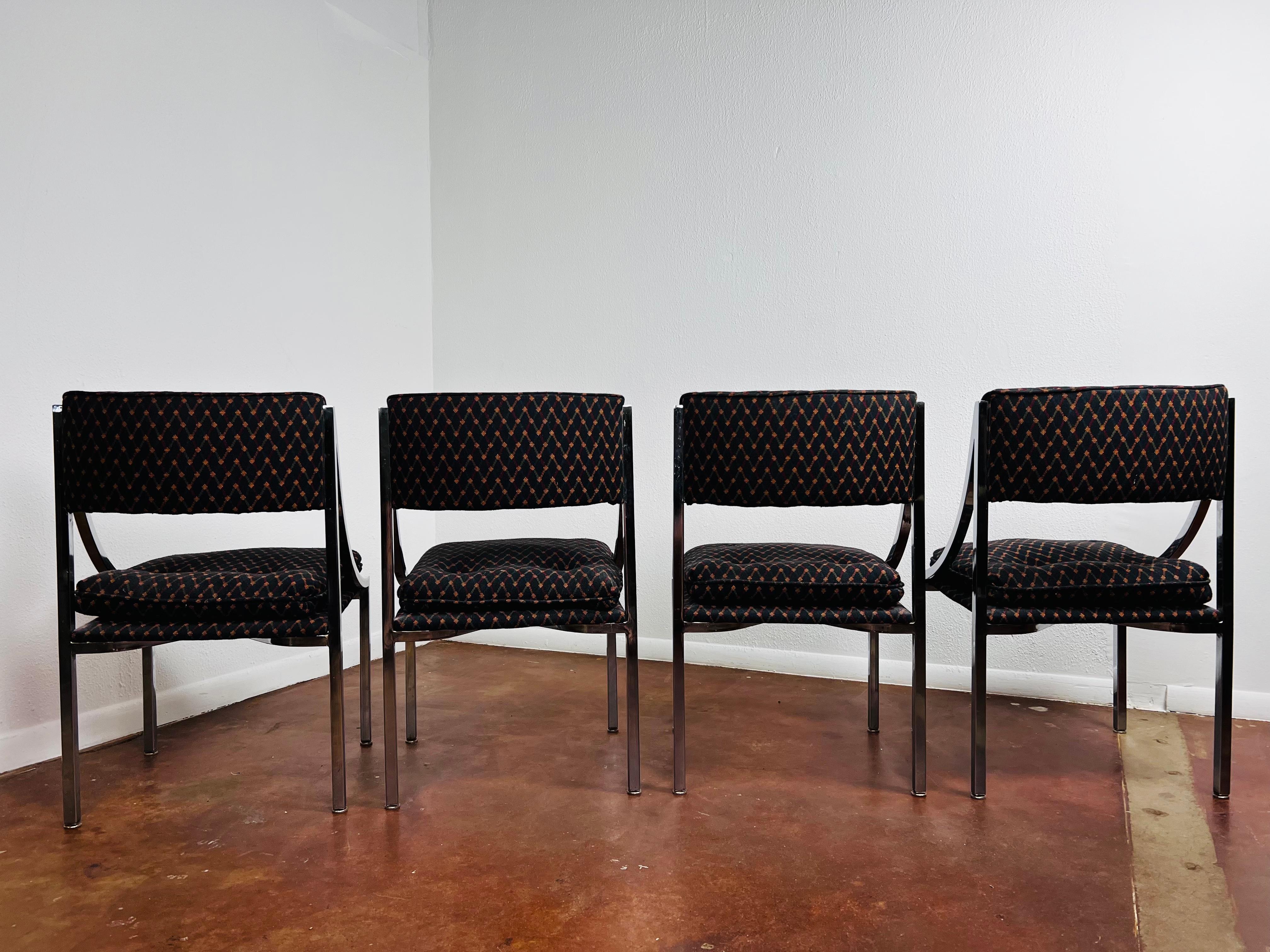 Ensemble de 4 chaises de salle à manger chromées de Wolfgang Hoffmann pour Howell Co. en vente 1