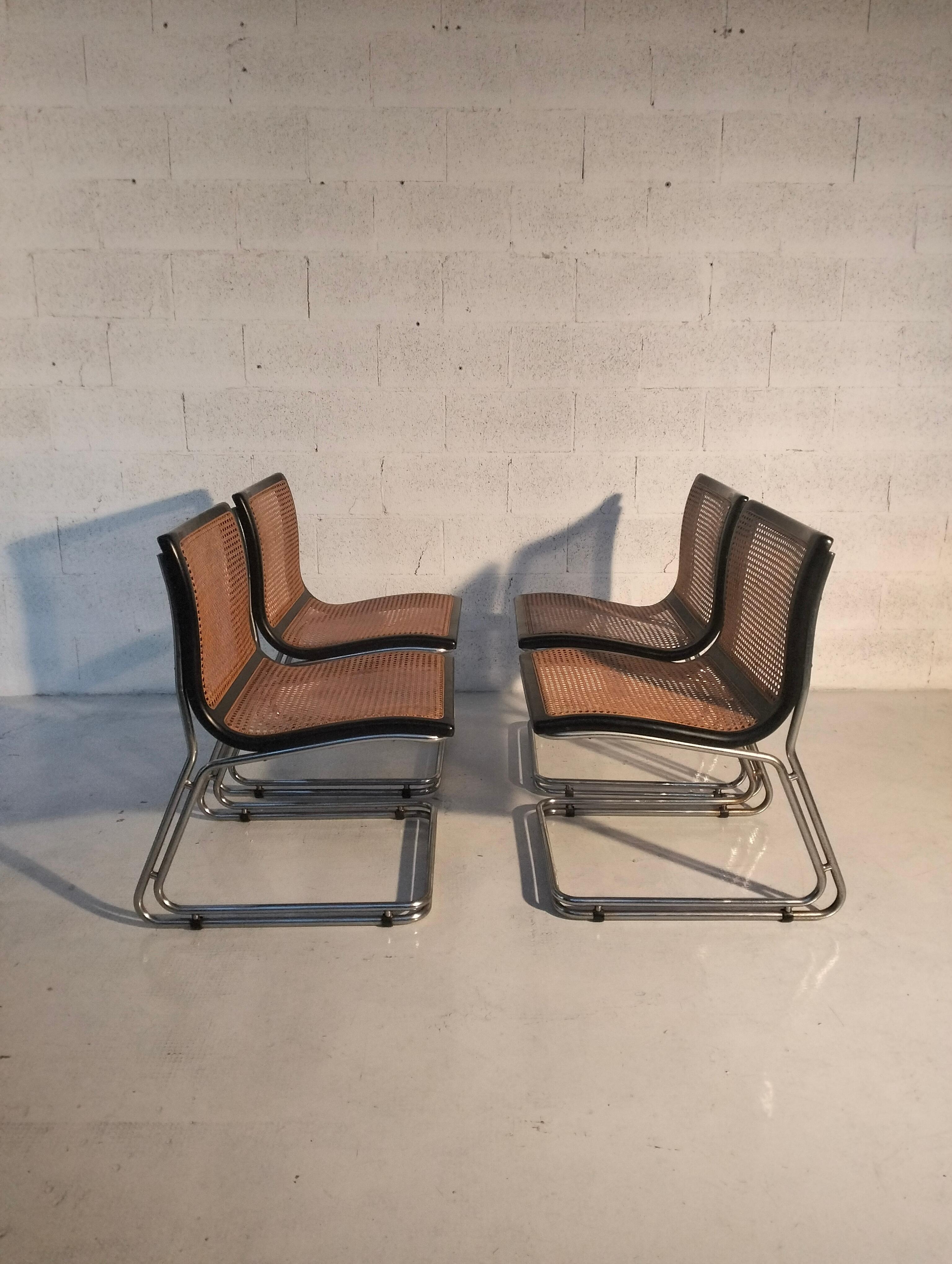 Mid-Century Modern Set of 4 chromed and Vienna straw chairs 70s Italy For Sale