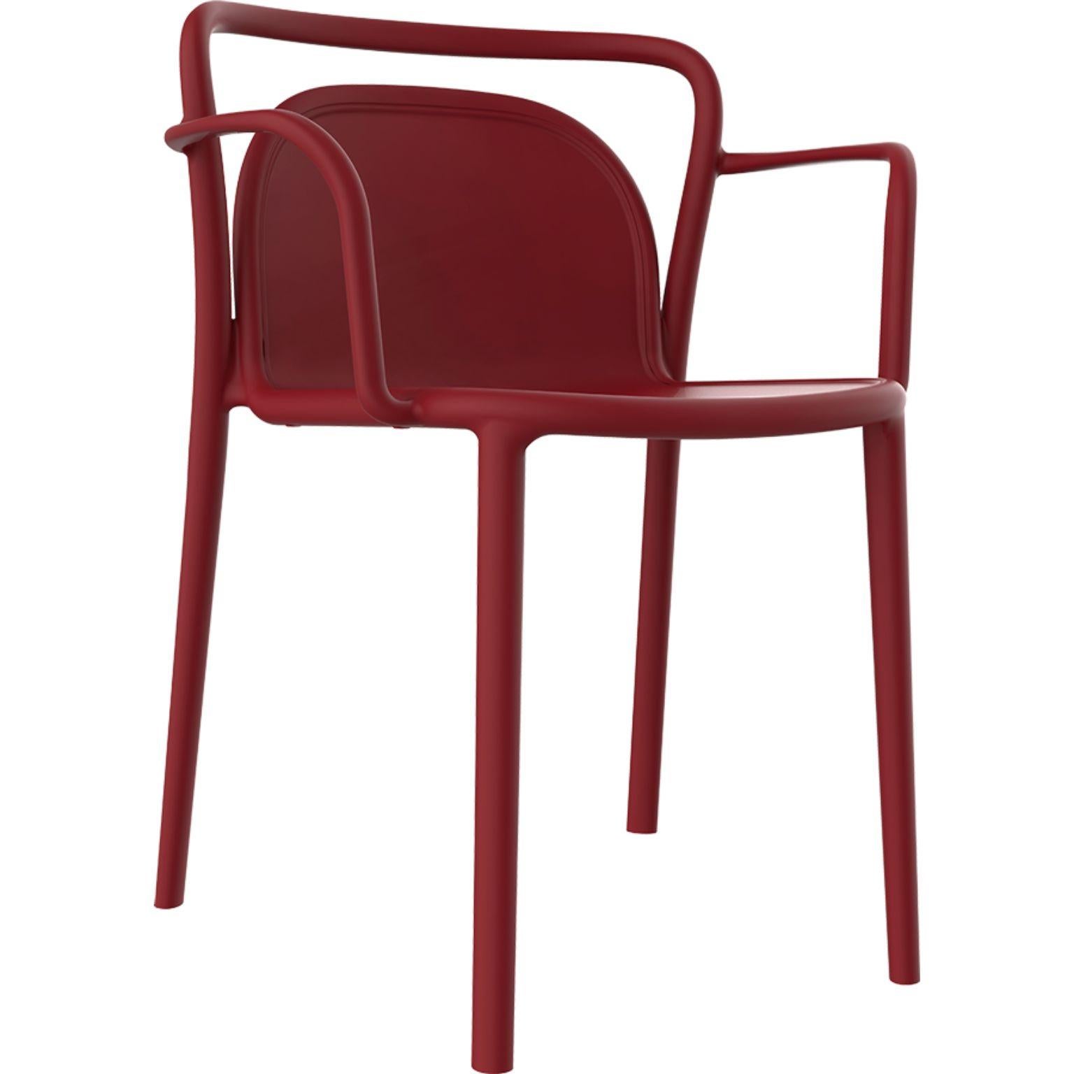Set of 4 classe burgundy chairs by MOWEE
Dimensions: D52 x W52 x H77 cm (Seat Height 45 cm)
Material: Polypropylene resin with fiberglass.
Weight: 4.6 kg
Also available in different colors. An optional cushion can be added. 

Classe is a chair
