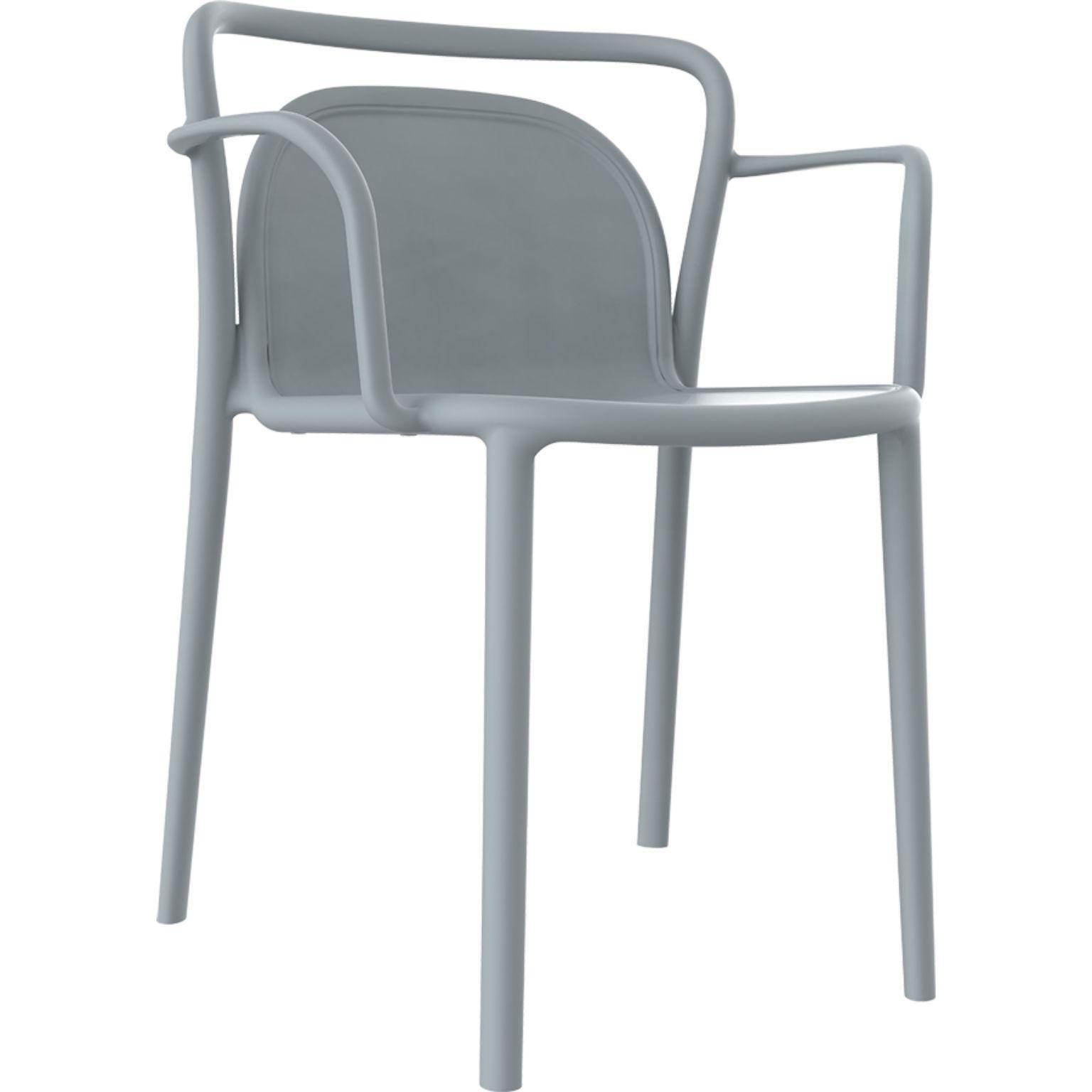 Set of 4 classe grey chairs by Mowee.
Dimensions: D52 x W52 x H77 cm (Seat Height 45 cm).
Material: Polypropylene resin with fiberglass.
Weight: 4.6 kg
Also available in different colors. An optional cushion can be added. 

Classe is a chair