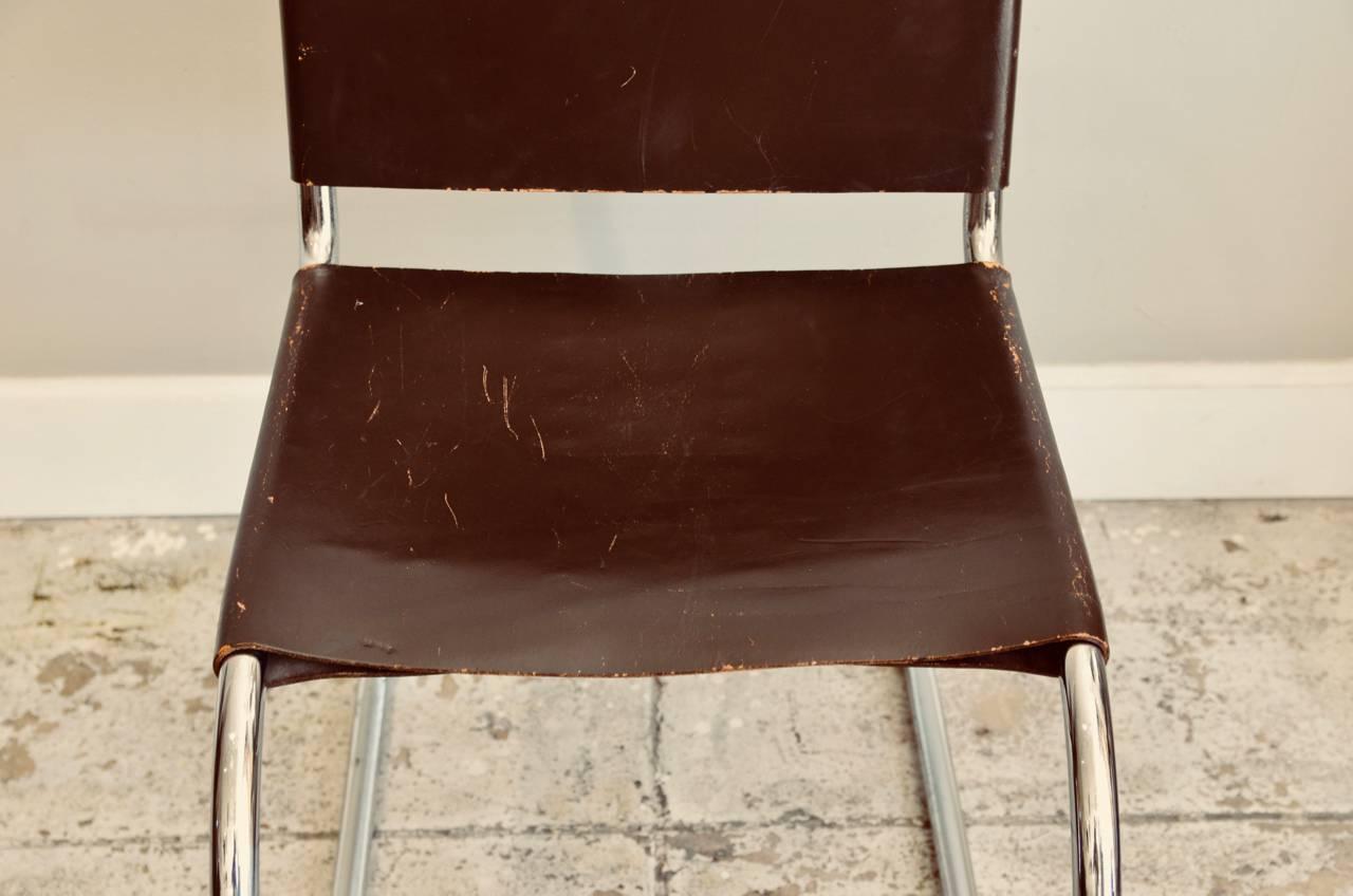 Set of Four Classic Thick Leather and Chrome MR Chairs by Mies van der Rohe In Excellent Condition In Los Angeles, CA