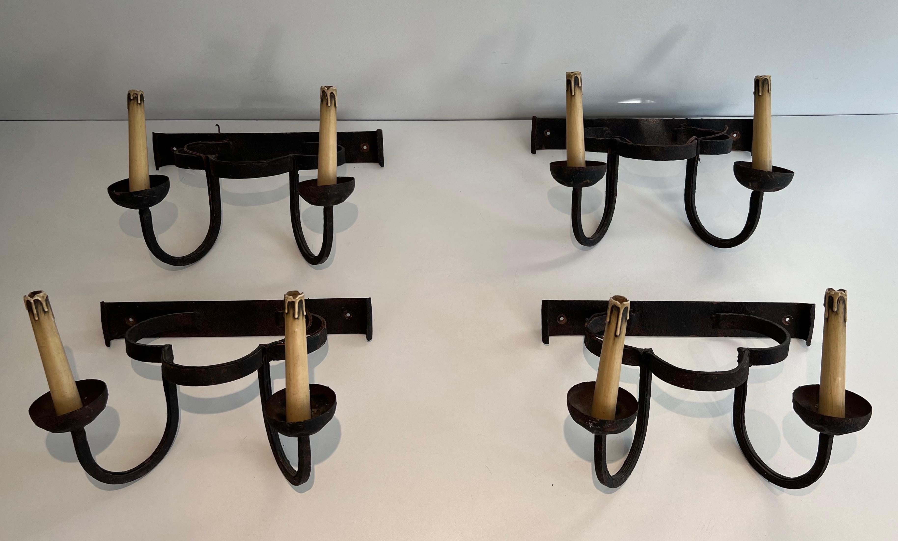 Set of 4 clover wrought iron wall lights. French work. Circa 1950 For Sale 6