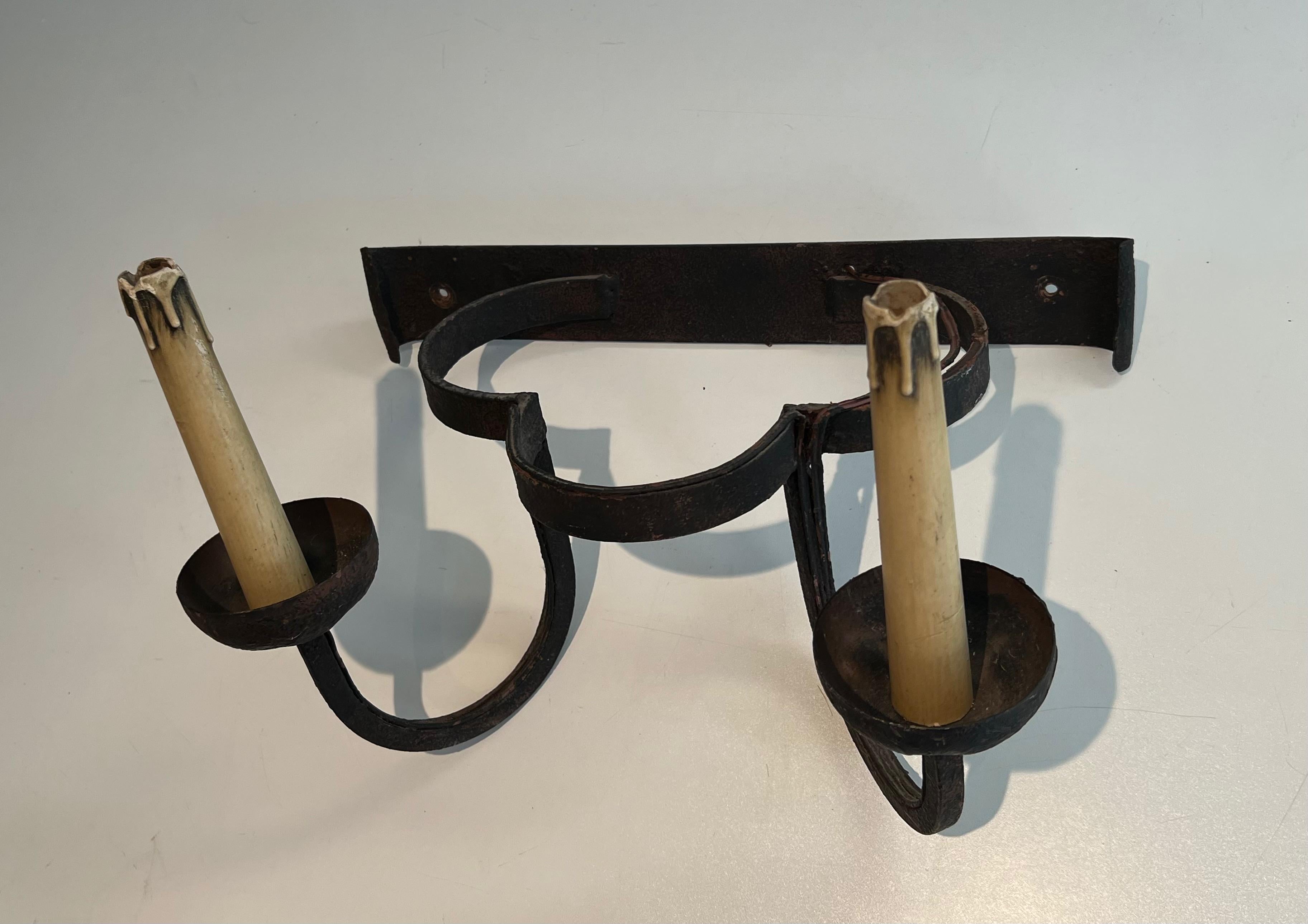 Set of 4 clover wrought iron wall lights. French work. Circa 1950 For Sale 2