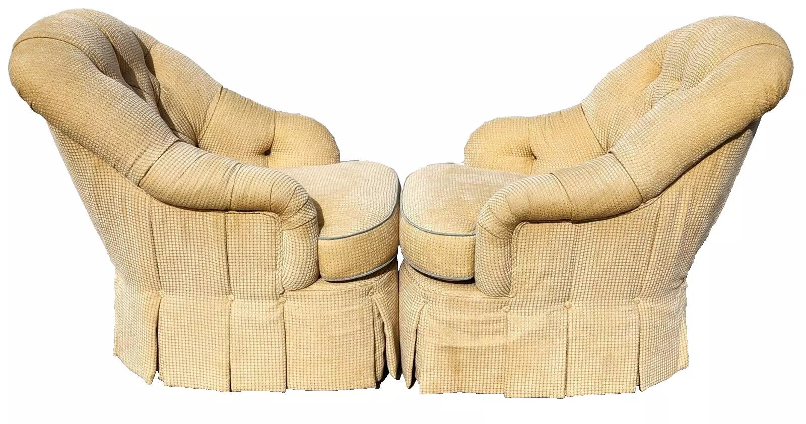 Set of 4 Club Chairs English Oversized by CENTURY Furniture For Sale 5