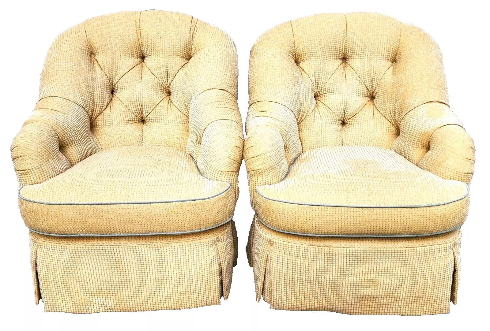 Set of 4 Club Chairs English Oversized by CENTURY Furniture For Sale 6
