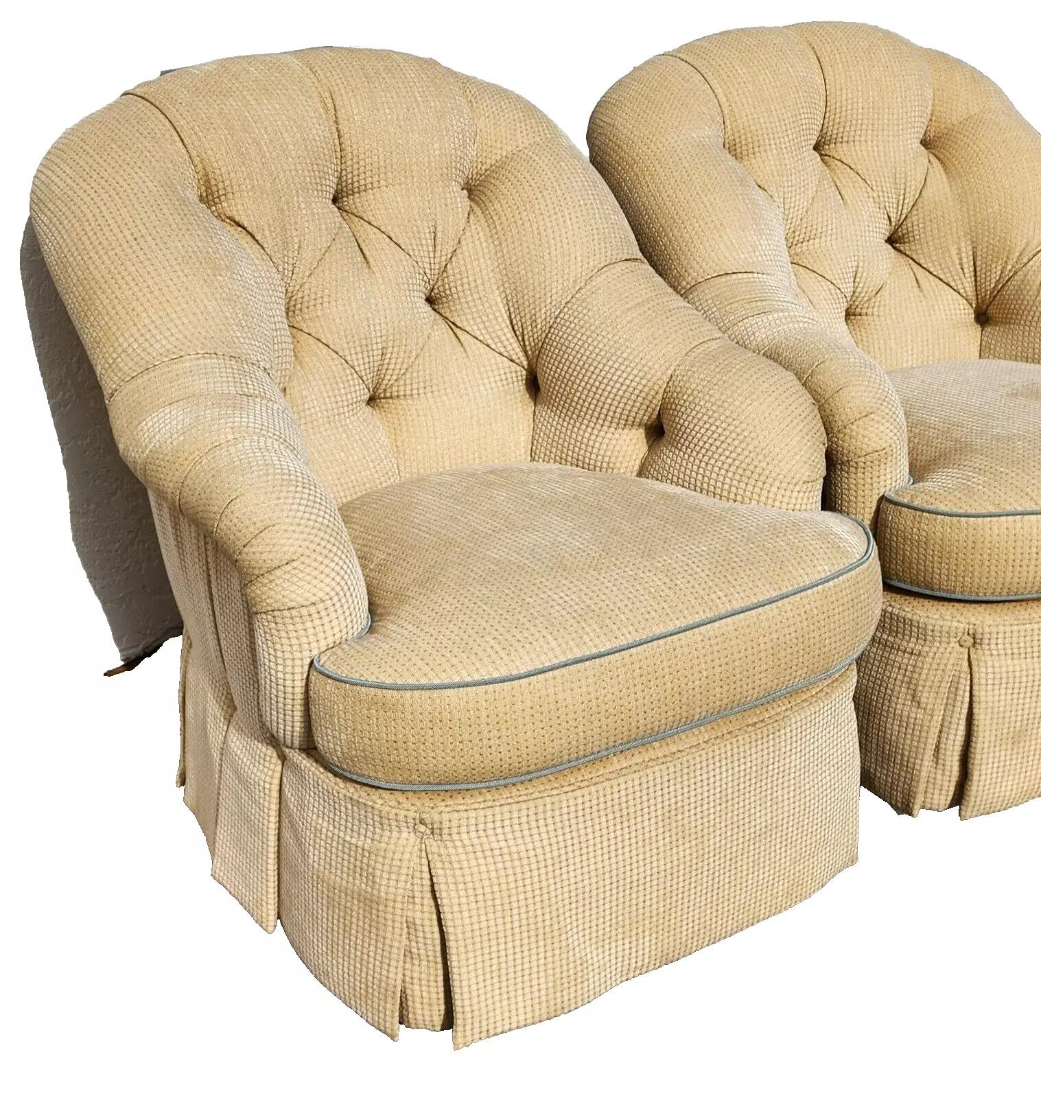 Late 20th Century Set of 4 Club Chairs English Oversized by CENTURY Furniture For Sale