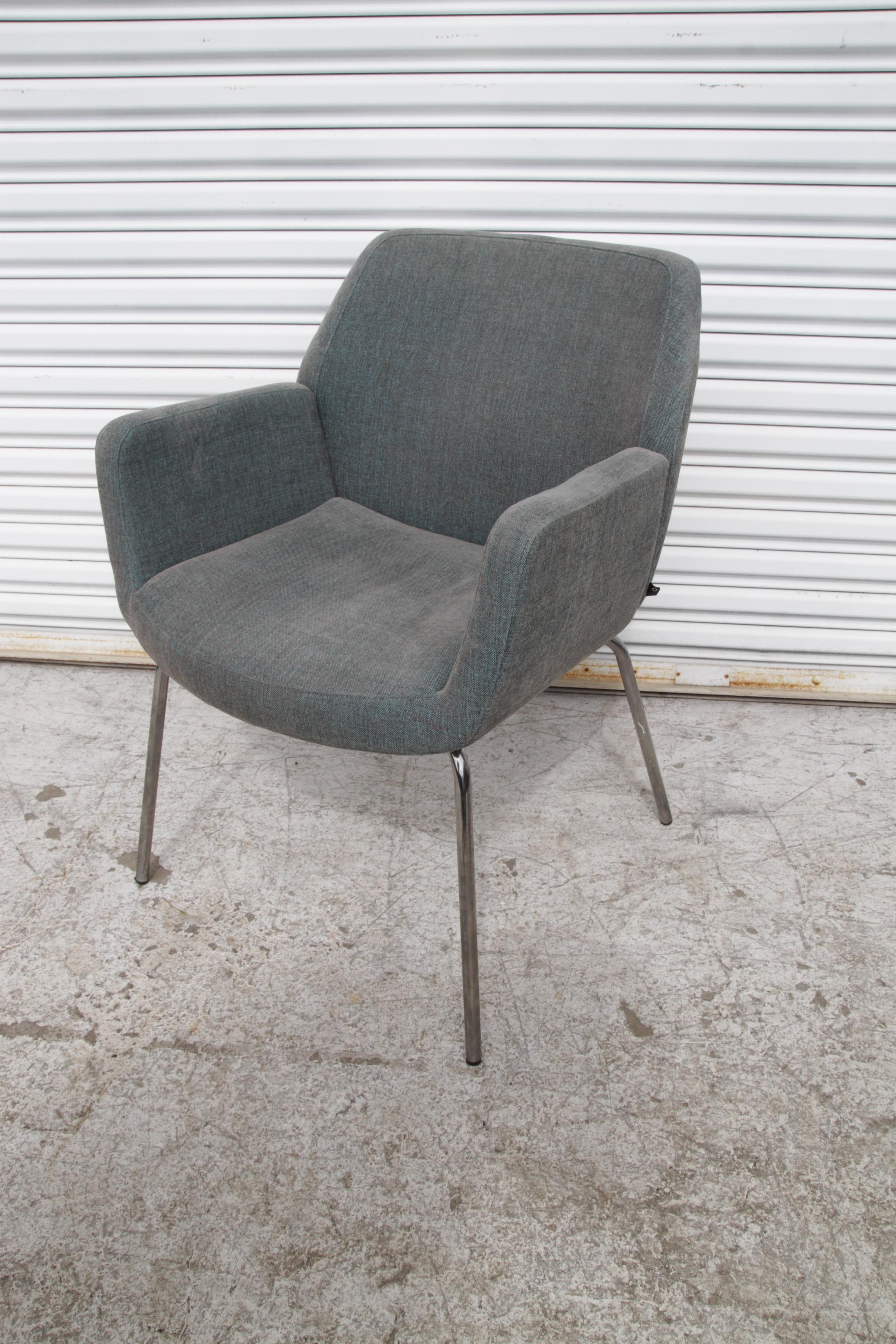 Ensemble de 4 chaises d'invité Coalesse Bindu à dossier bas en vente 3