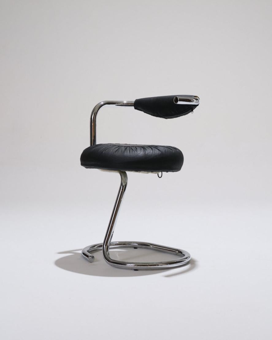 Moderno Set di 4 sedie Cobra, Giotto Stoppino, anni '70 in vendita