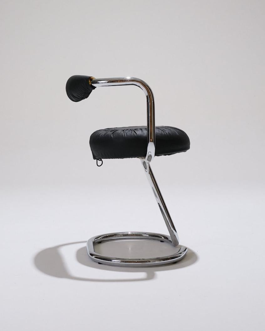 Set di 4 sedie Cobra, Giotto Stoppino, anni '70 in vendita 1