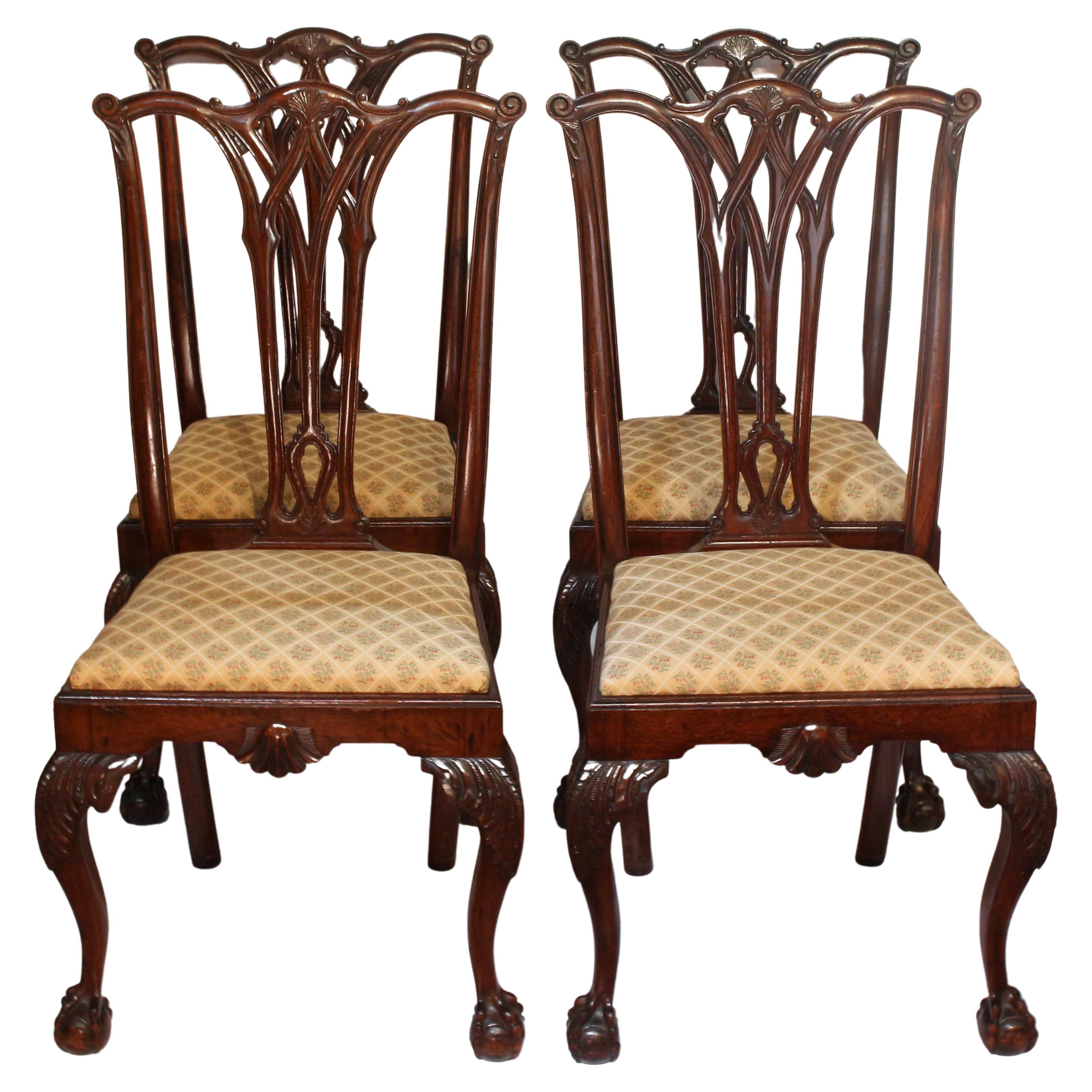 Set of 4 Colonial Revival Dining Chairs For Sale