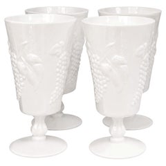 4er-Set „Coloni Harvest“-Stielgläser aus Milchglas von Indiana Glass