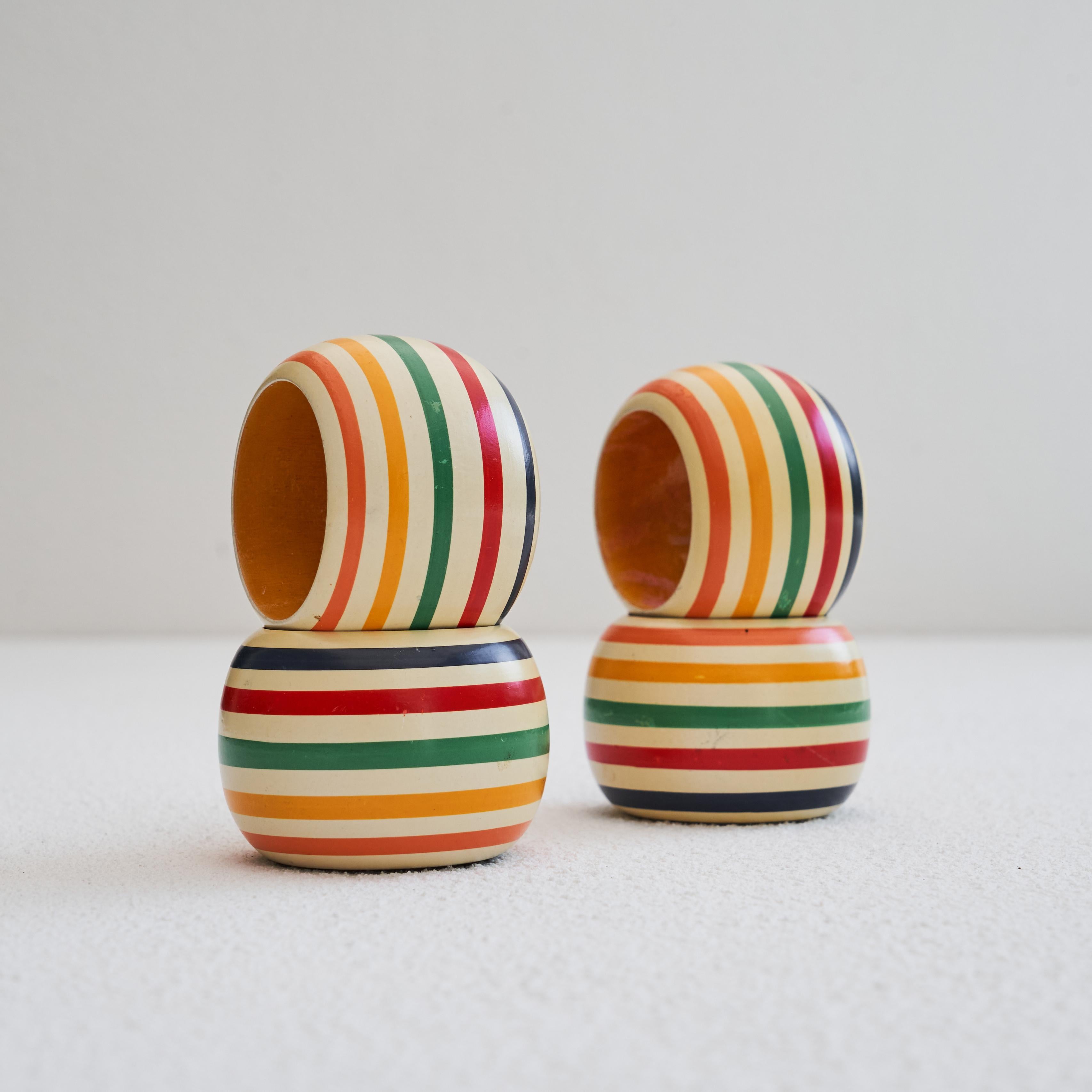 Unknown Set of 4 Colorful Napkin Rings in Painted Wood 1970s For Sale