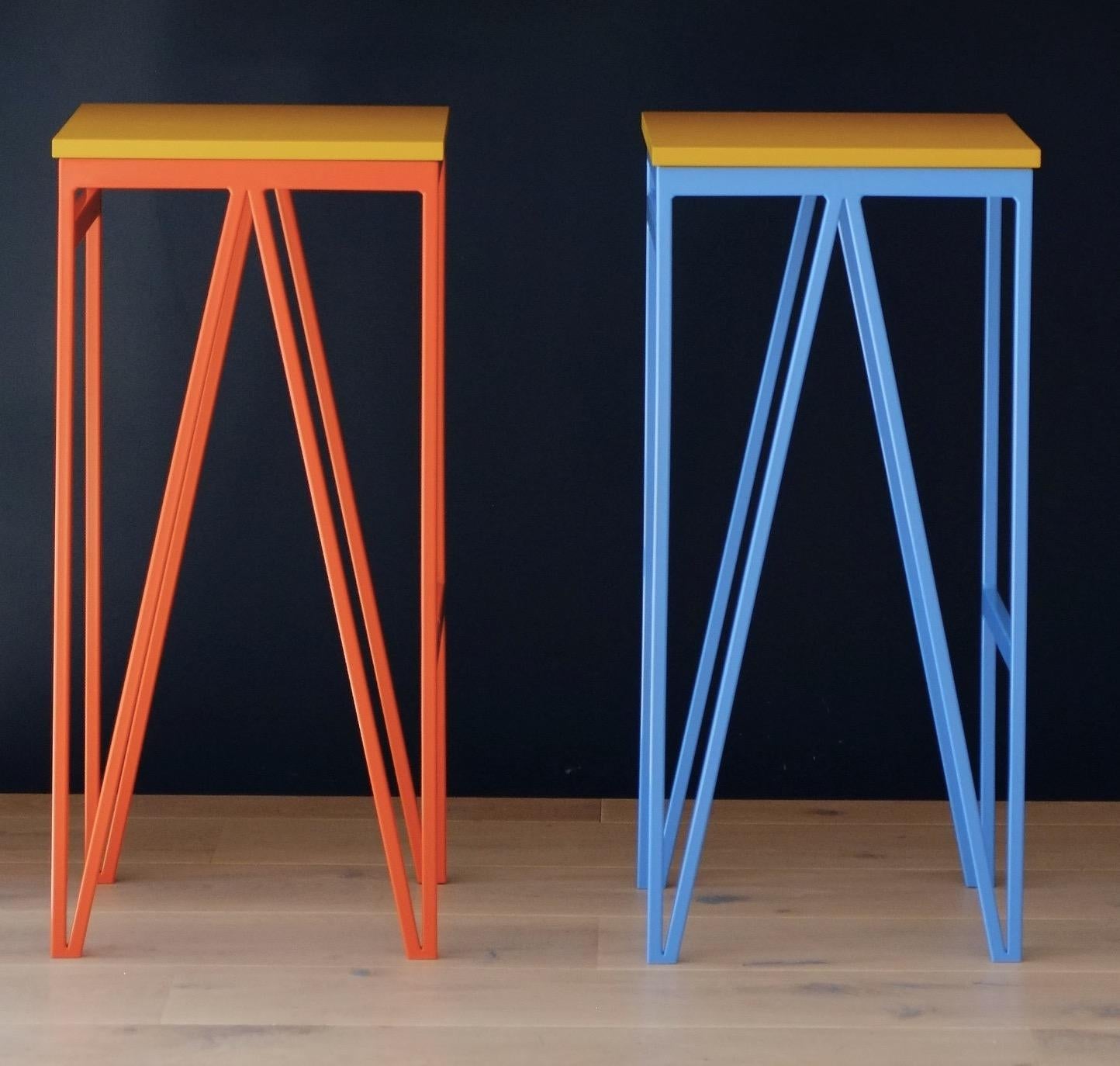 Set di 4 sgabelli da cucina alti e colorati, personalizzabili in vendita 3