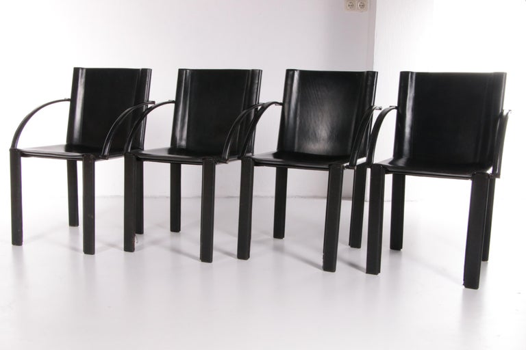 Late 20th Century Set of 4 Coral Dining Room Chairs by Carlo Bartoli for Matteo Grassi, 1980s For Sale