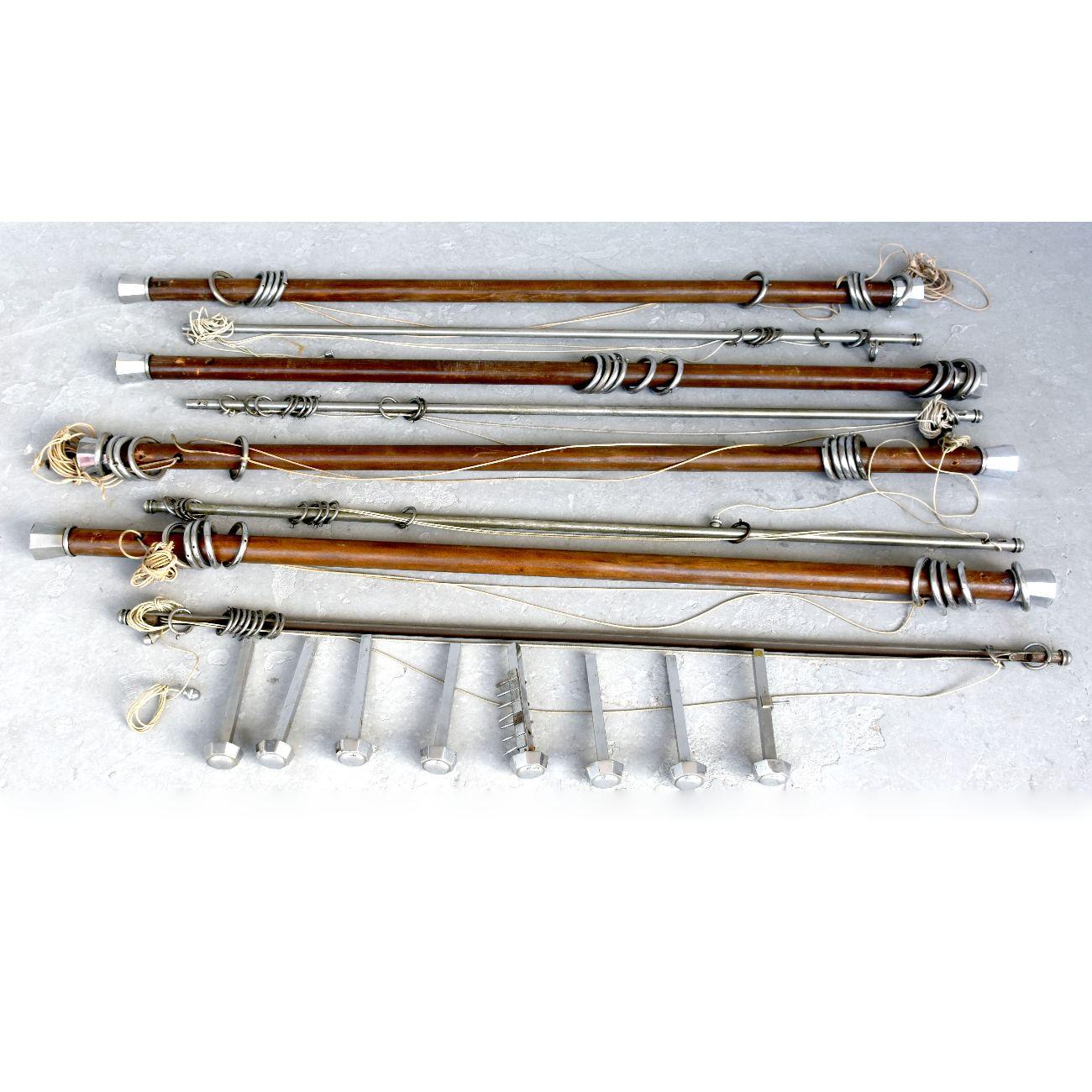 Set of 4 curtain rods 1930 art deco in wood and silver metal, Measures: length 163 cm.