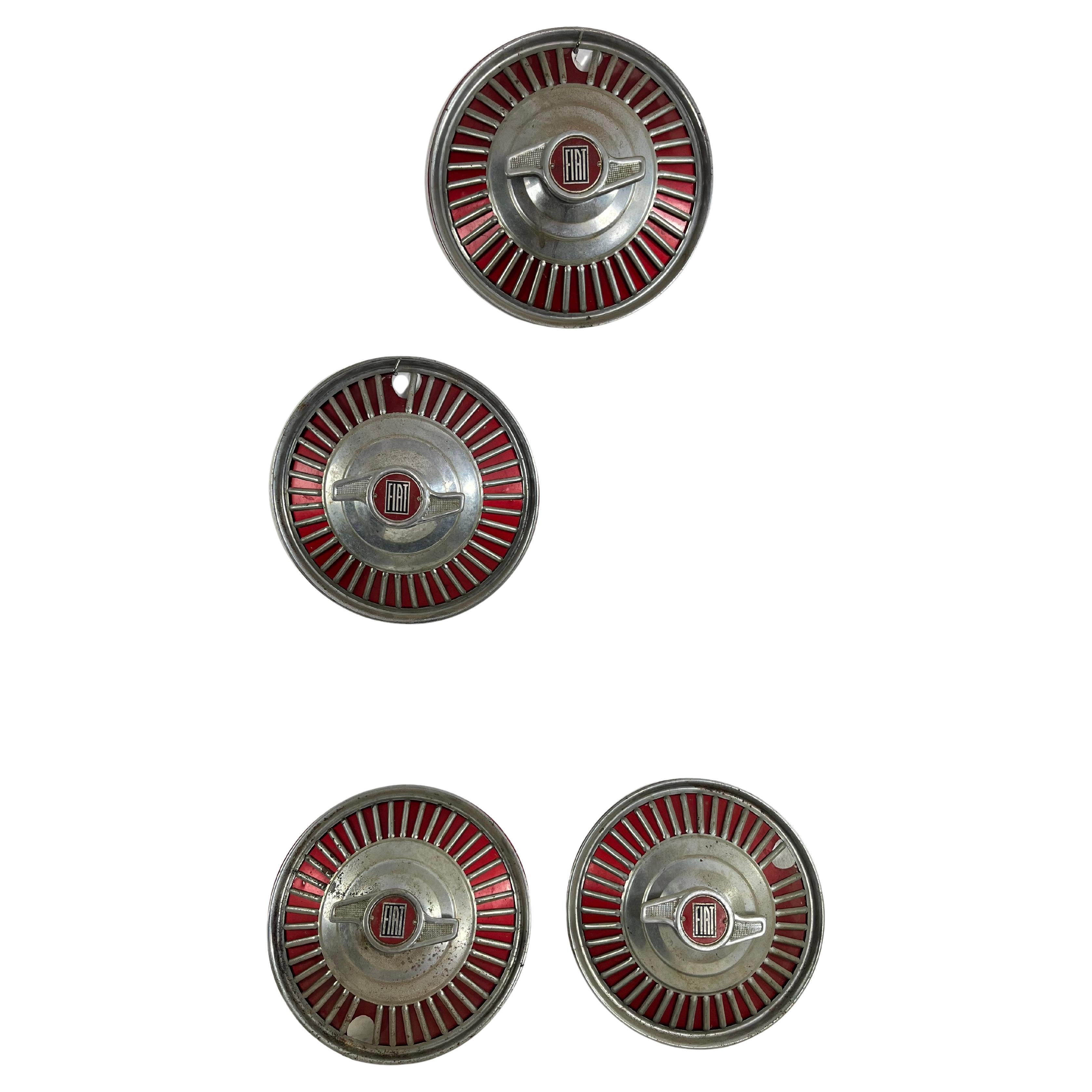 Set von 4 maßgefertigten emaillierten Metallsteckern Fiat 1100, 1950er Jahre