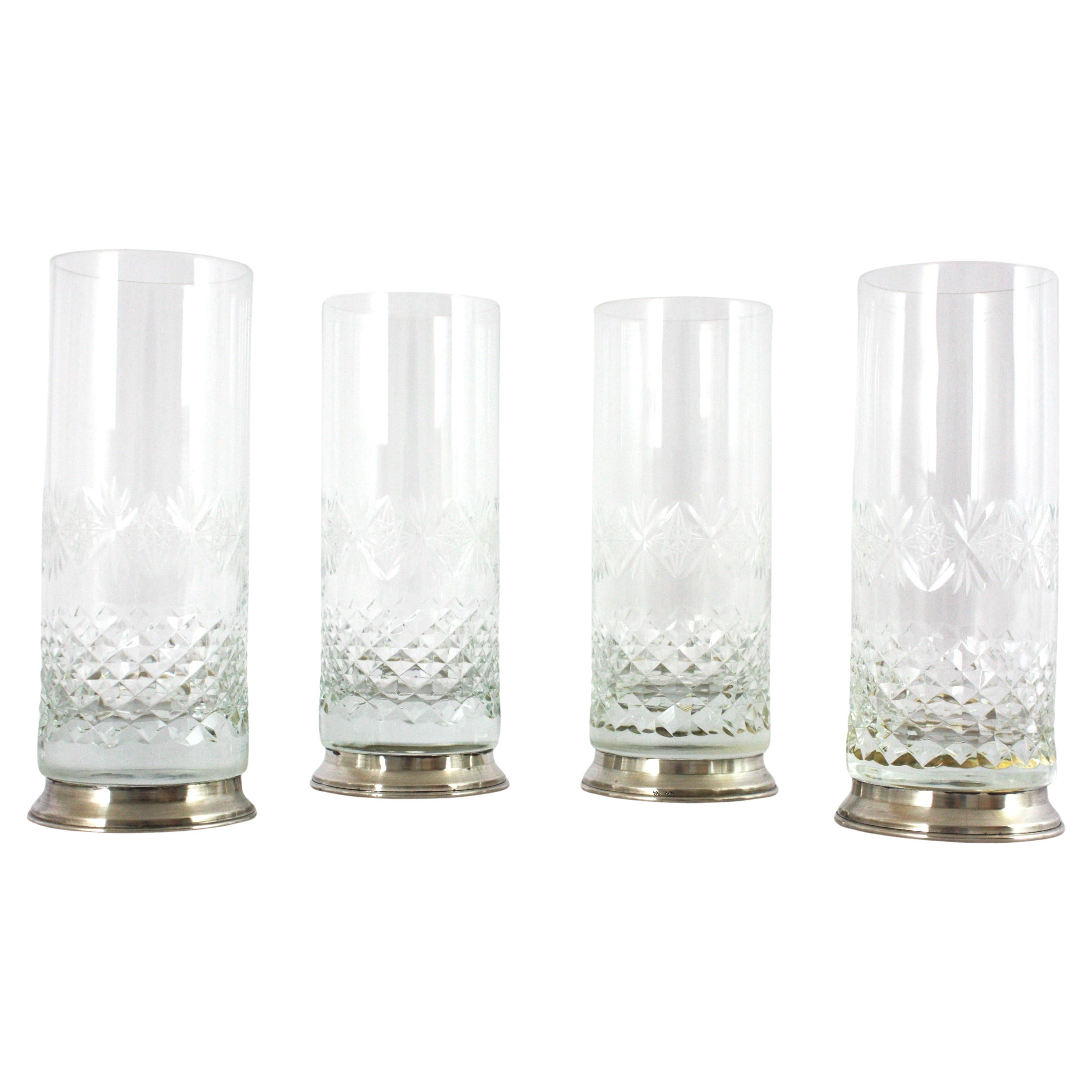 Satz von 4 Highball-Gläsern aus geschliffenem Kristall mit Sockel aus Sterlingsilber, 1940