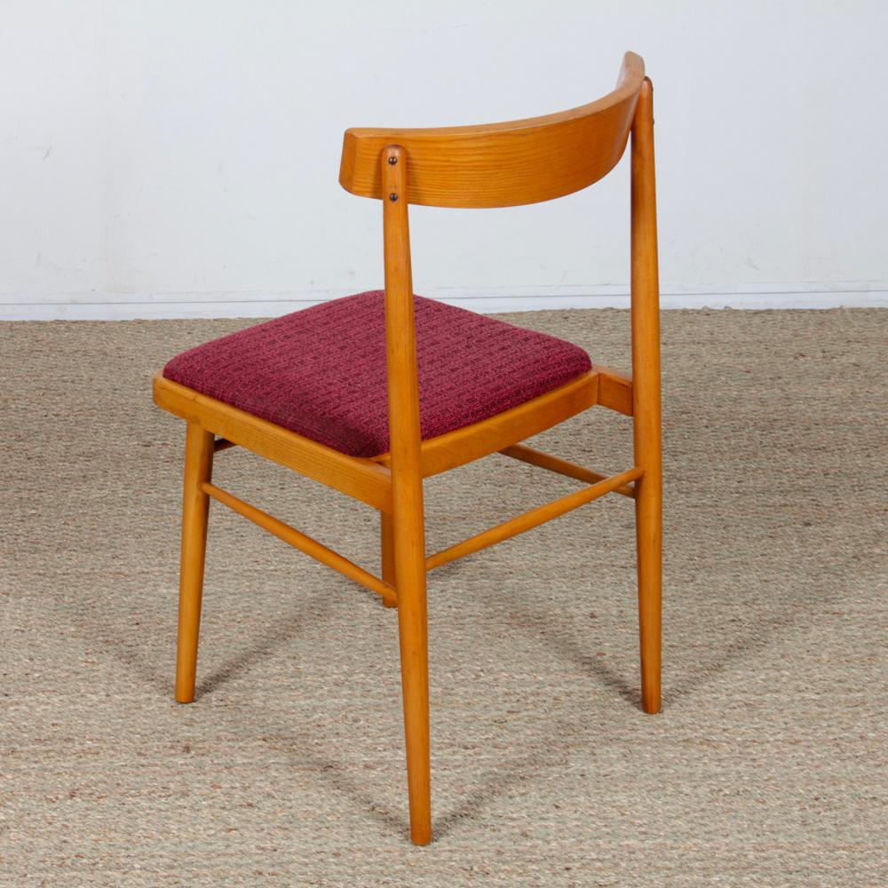 Juego de 4 sillas checas producidas por Ton, años 70 en Bueno estado para la venta en MONTESSON, FR