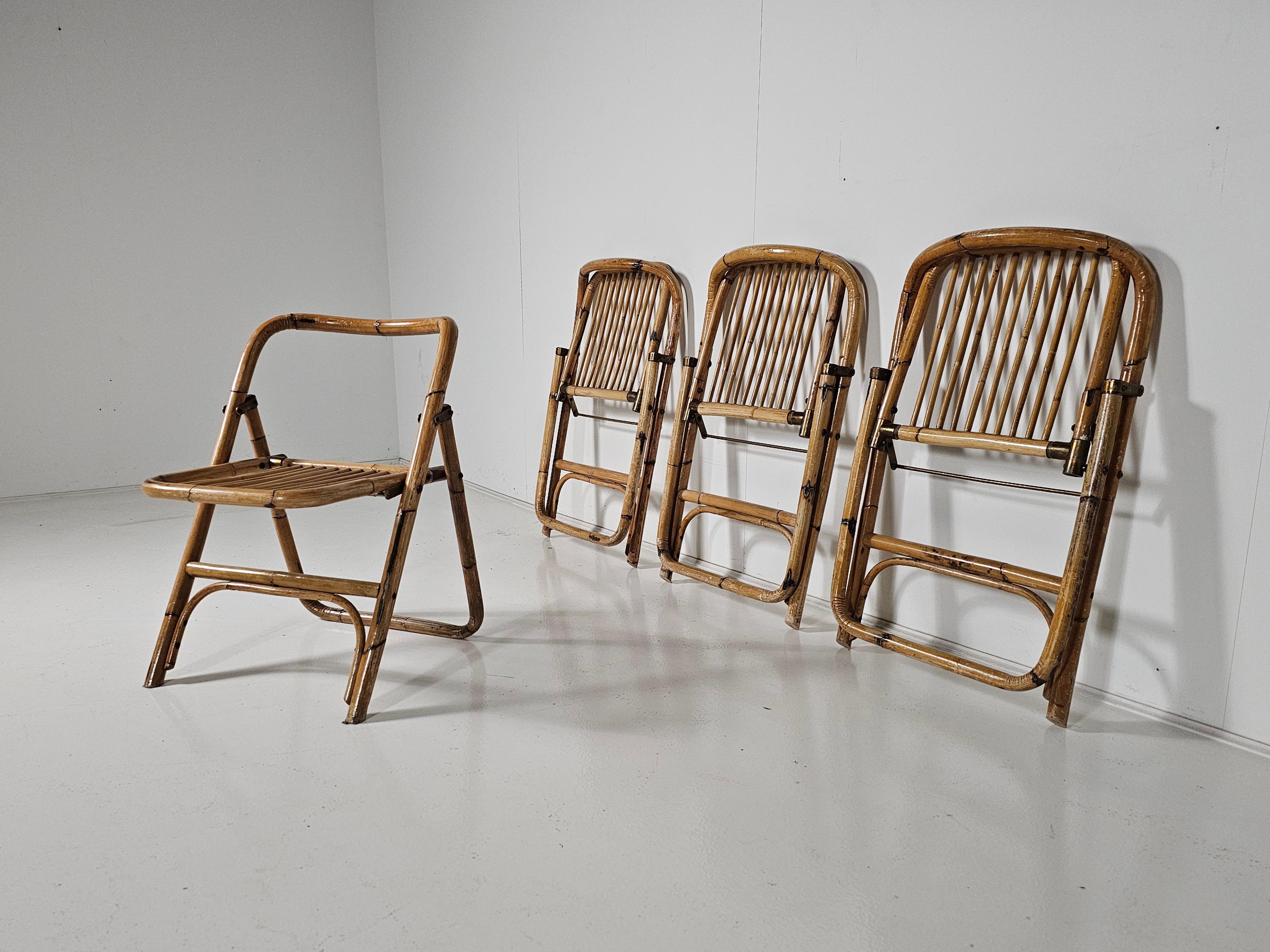 Européen Ensemble de 4 chaises pliantes en bambou Dal Vera, détails en laiton, Italie, années 1960 en vente