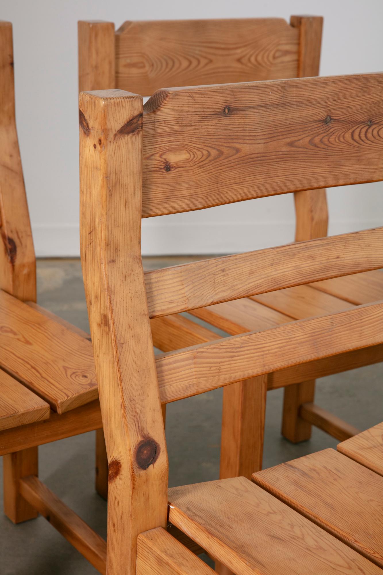 Brutalisme Set of 4 Danish Brutalist Pine Dining Chairs en vente