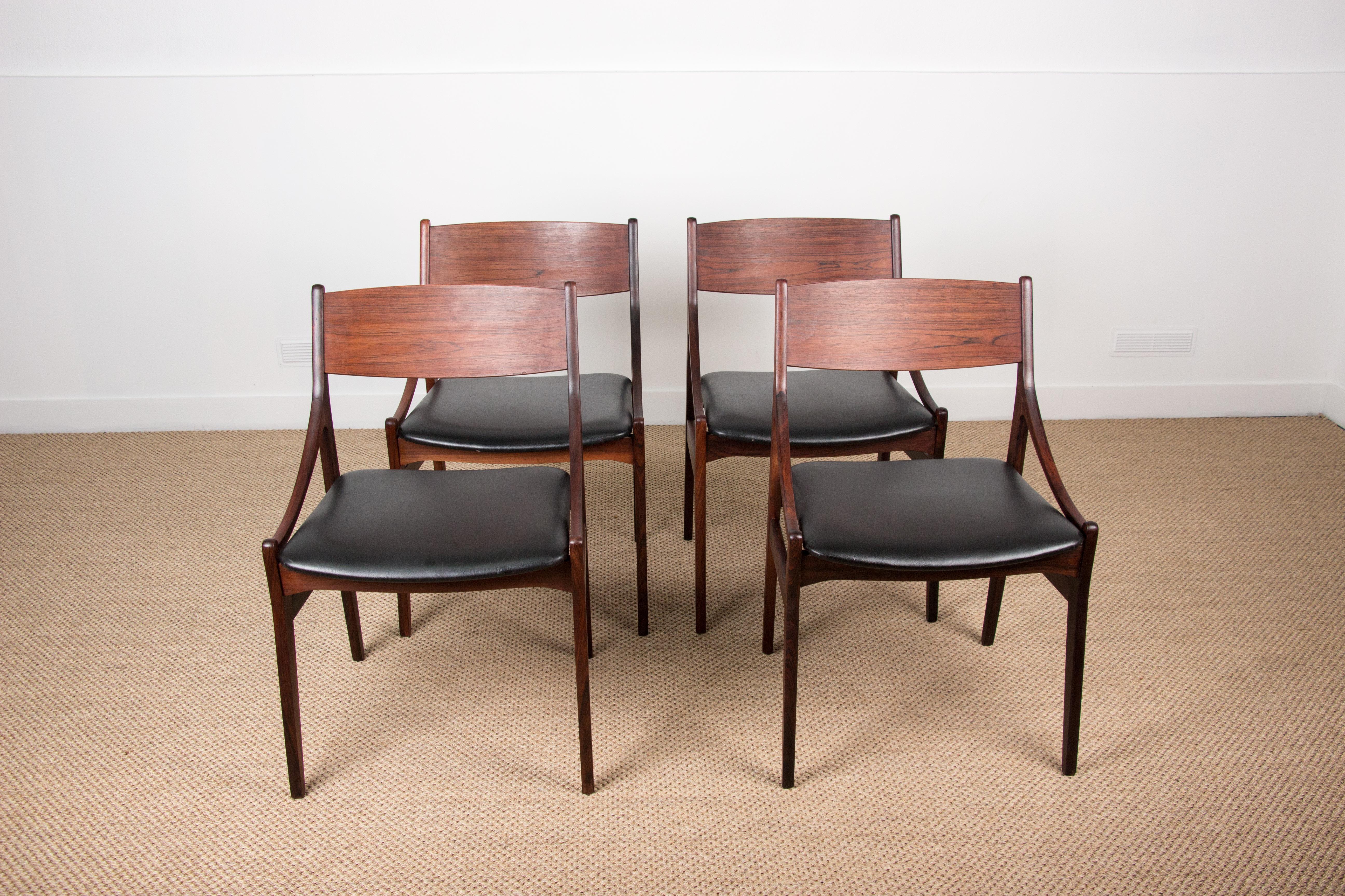 Ensemble de 4 chaises danoises en bois de rose et similicuir noir, Vestervig Eriksen 1960 en vente 3