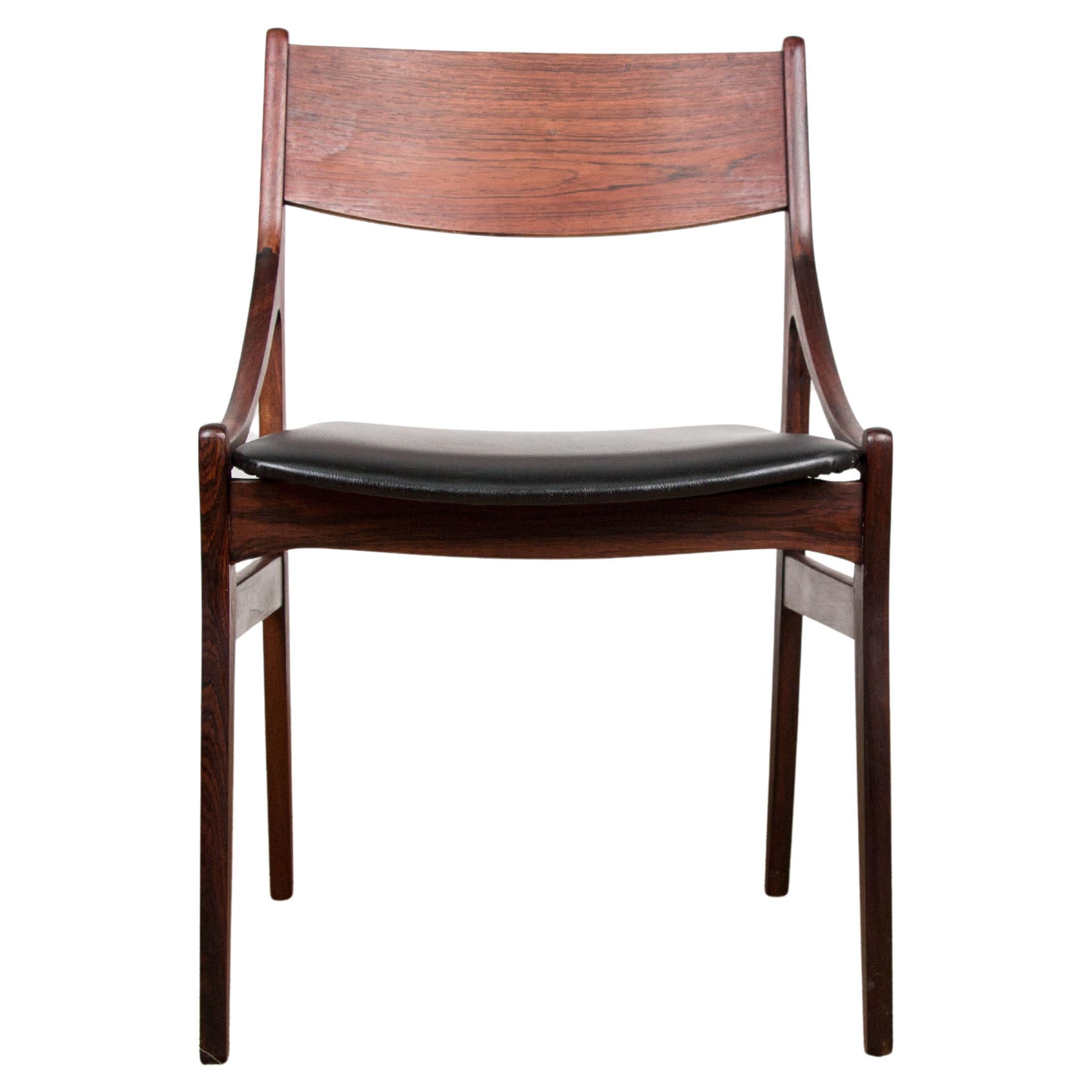 Ensemble de 4 chaises danoises en bois de rose et similicuir noir, Vestervig Eriksen 1960 en vente