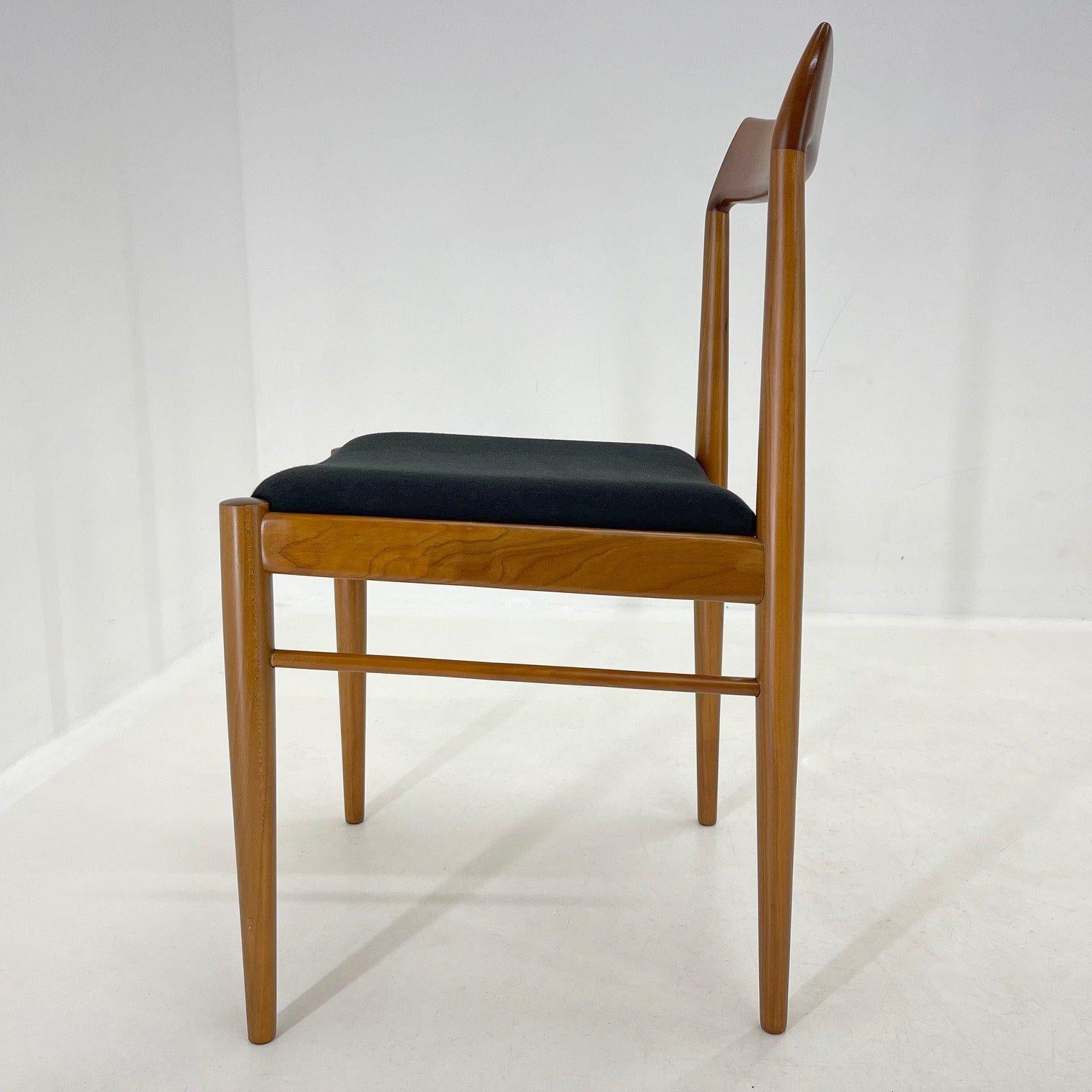Set of 4 Danish Dining Chairs, 1960's In Good Condition For Sale In Praha, CZ