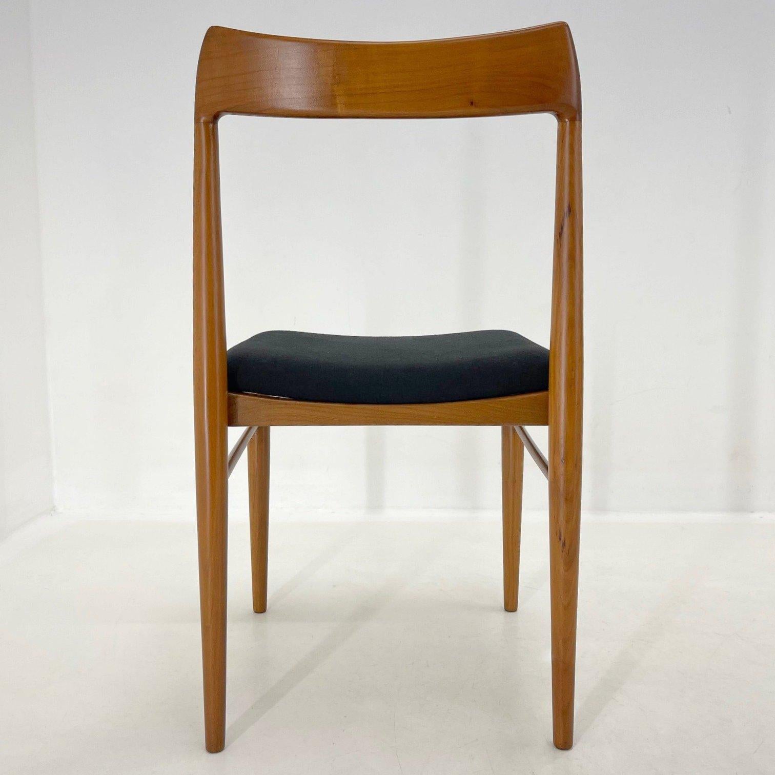 Set of 4 Danish Dining Chairs, 1960's For Sale 1