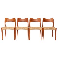 Set of 4 Danish Dining Chairs by Arne Hovmand-Olsen for Mogens Kold, 1960s Mid C