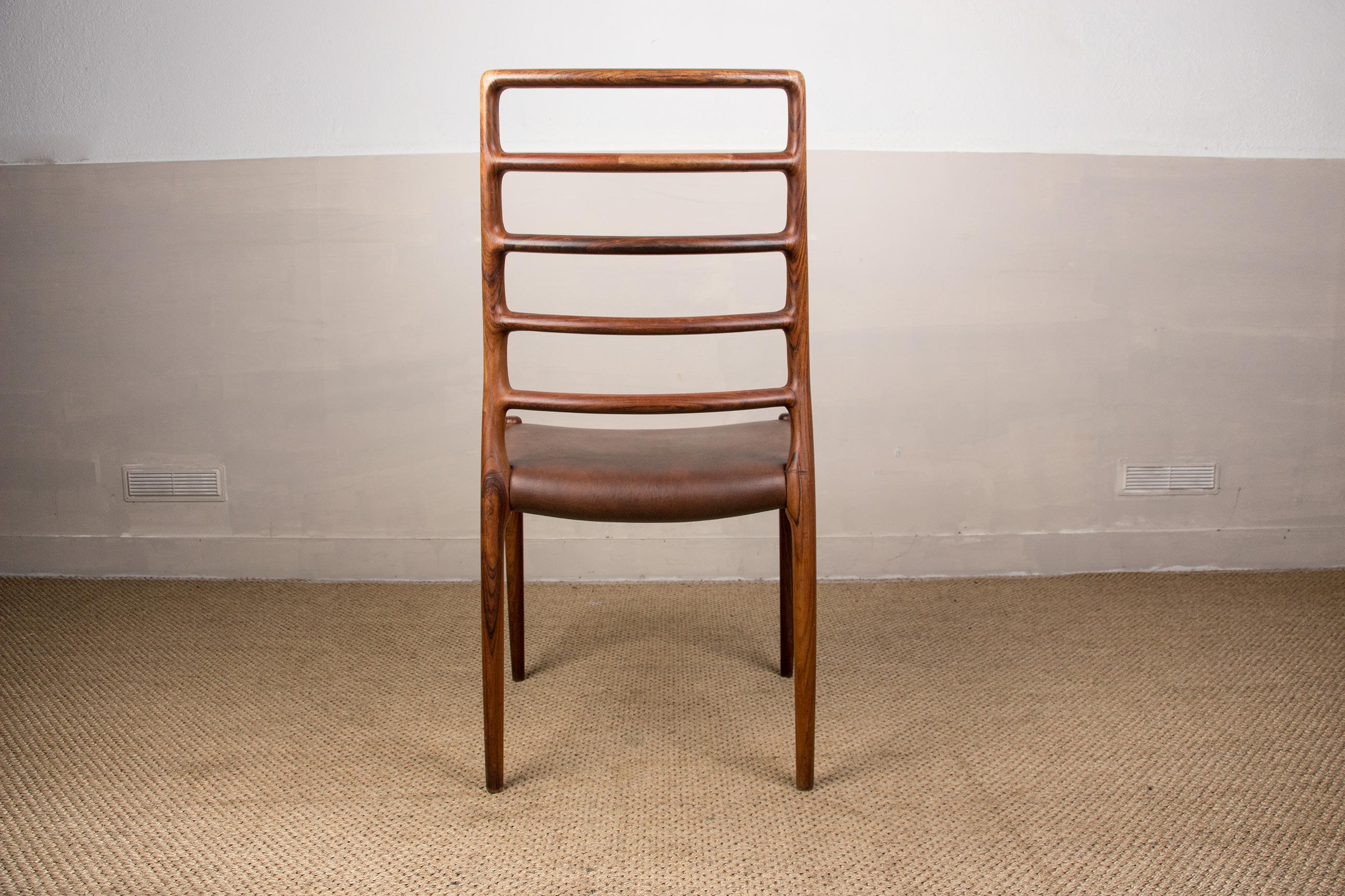Set of 4 Danish Dining Chairs in Rosewood Model 82 by Niels Otto Moller 6